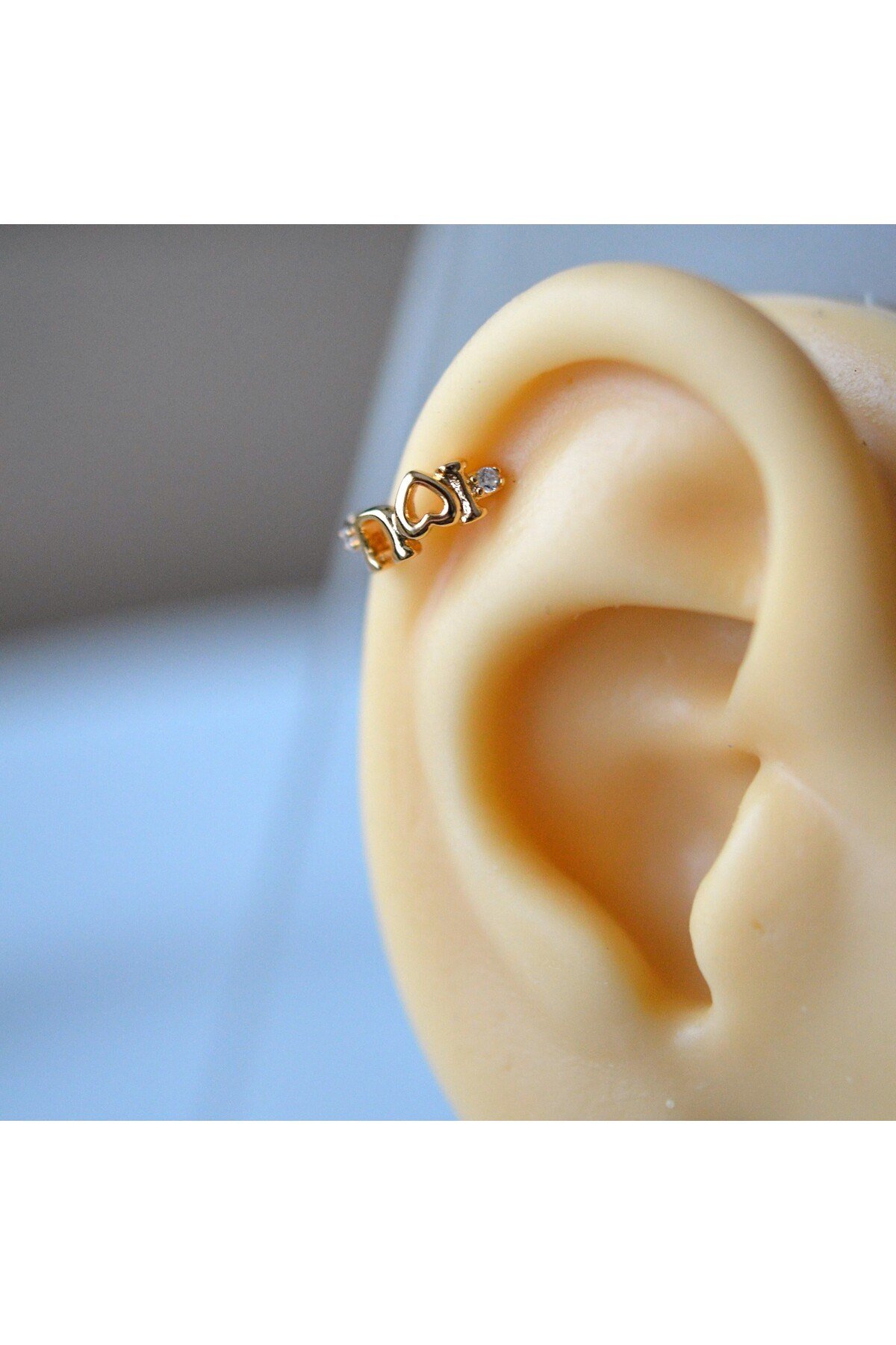 I Love u Yazılı Halka Helix Piercing Kıkırdak Küpesi Love Küpe