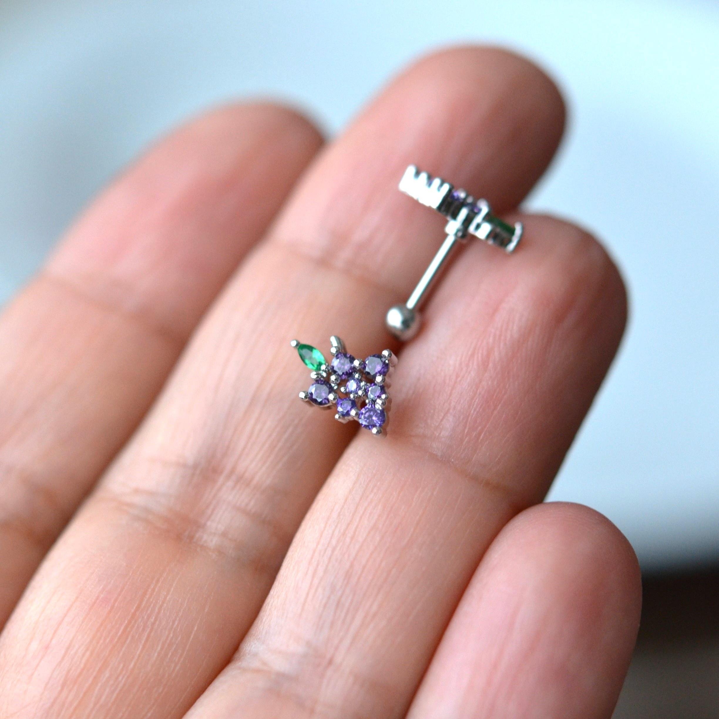 Mor Çiçekli Helix Piercing Kıkırdak Cerrahi Çelik Gümüş Renk