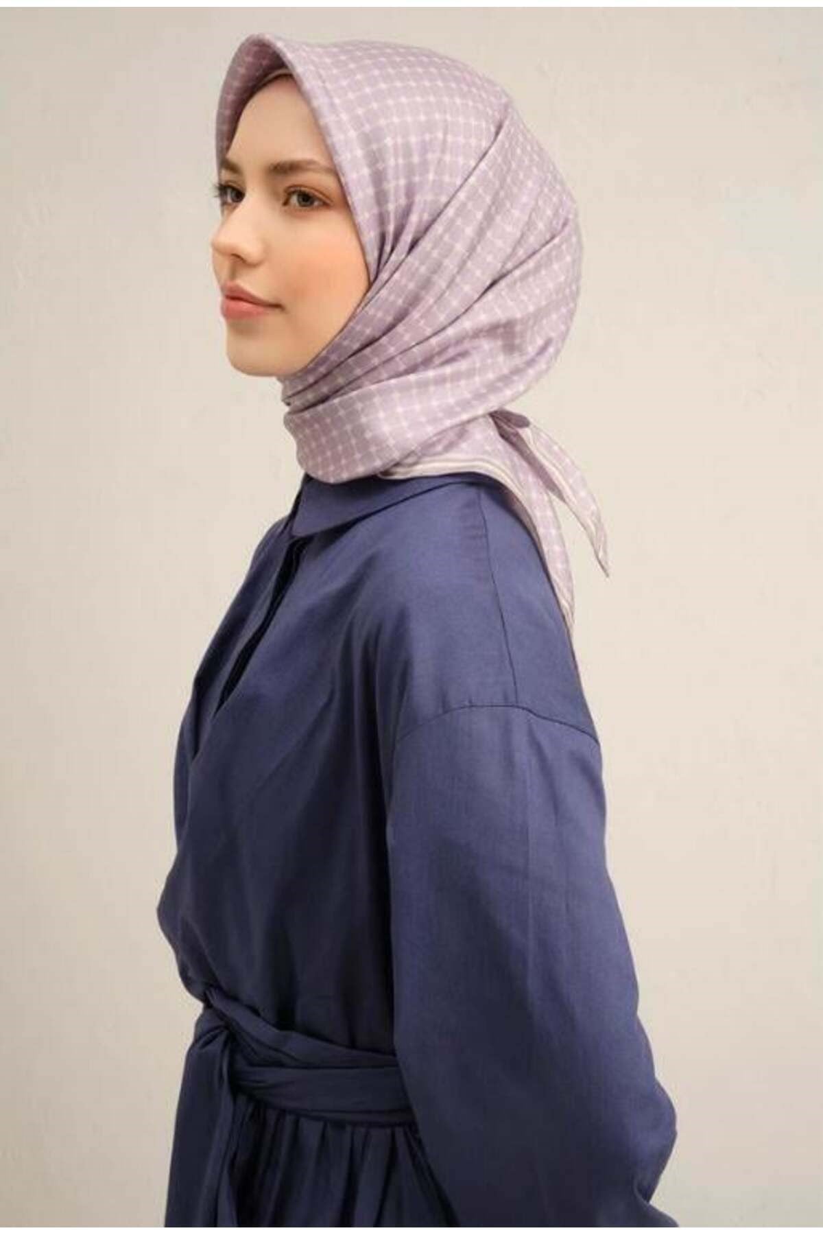 2025 Desenli Saf İpek Twill Eşarp 9345-83