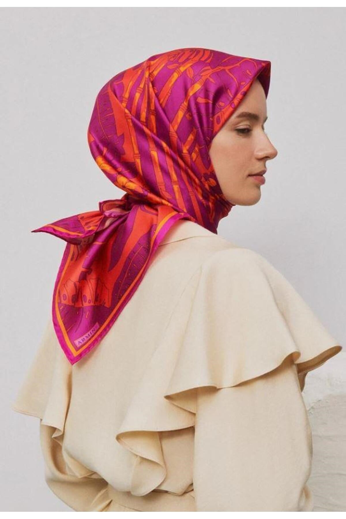 2025 Desenli Saf İpek Twill Eşarp 9353-07