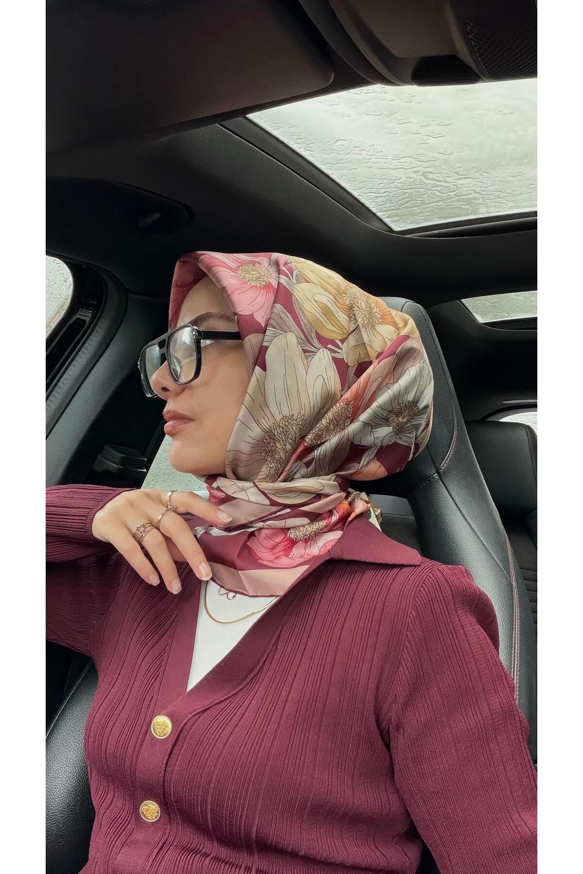 2025 Desenli Saf İpek Twill Eşarp 9403-02
