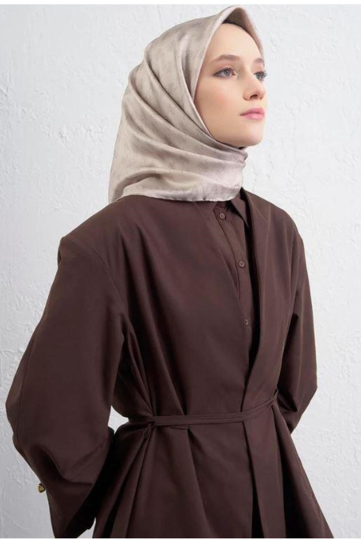 2025 Desenli Saf İpek Twill Eşarp 9412-82