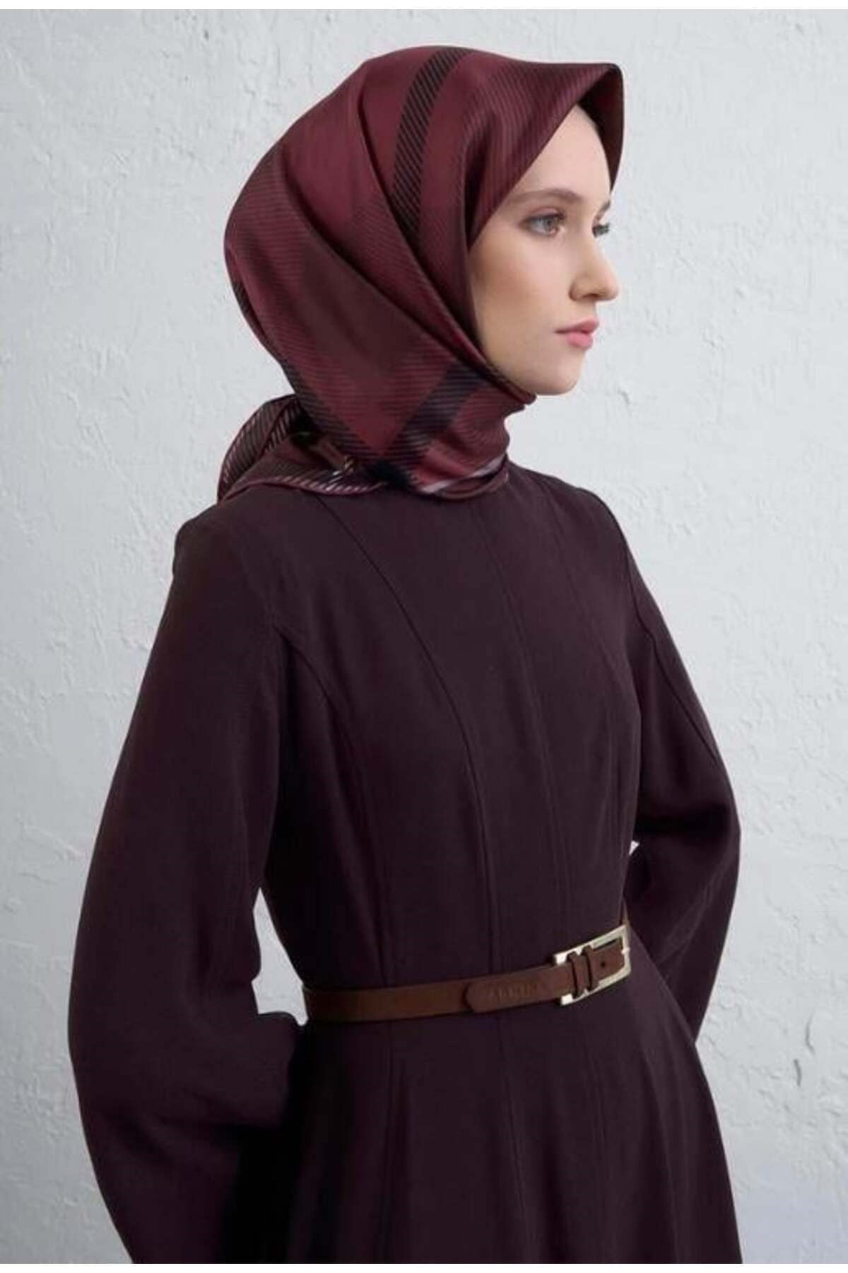 2025 Desenli Saf İpek Twill Eşarp 9418-53