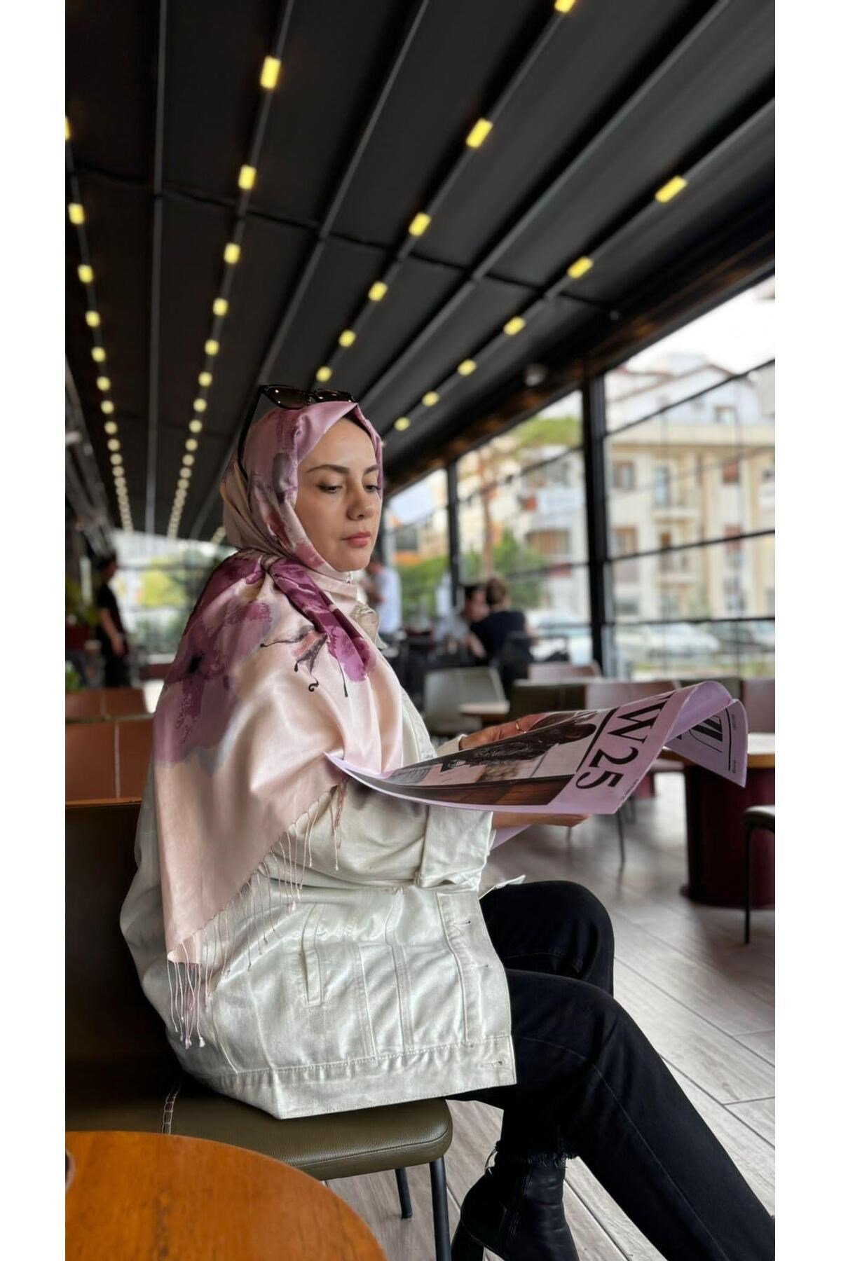 Akşam Sefası Desenli İpek Şal Toz Pembe