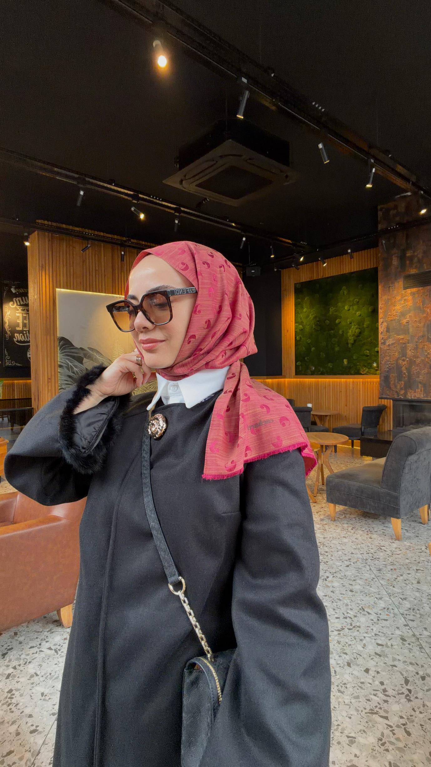 B.Cacharel Logolu İpek Koton Jakar Etol Şal Fuşya Bordo