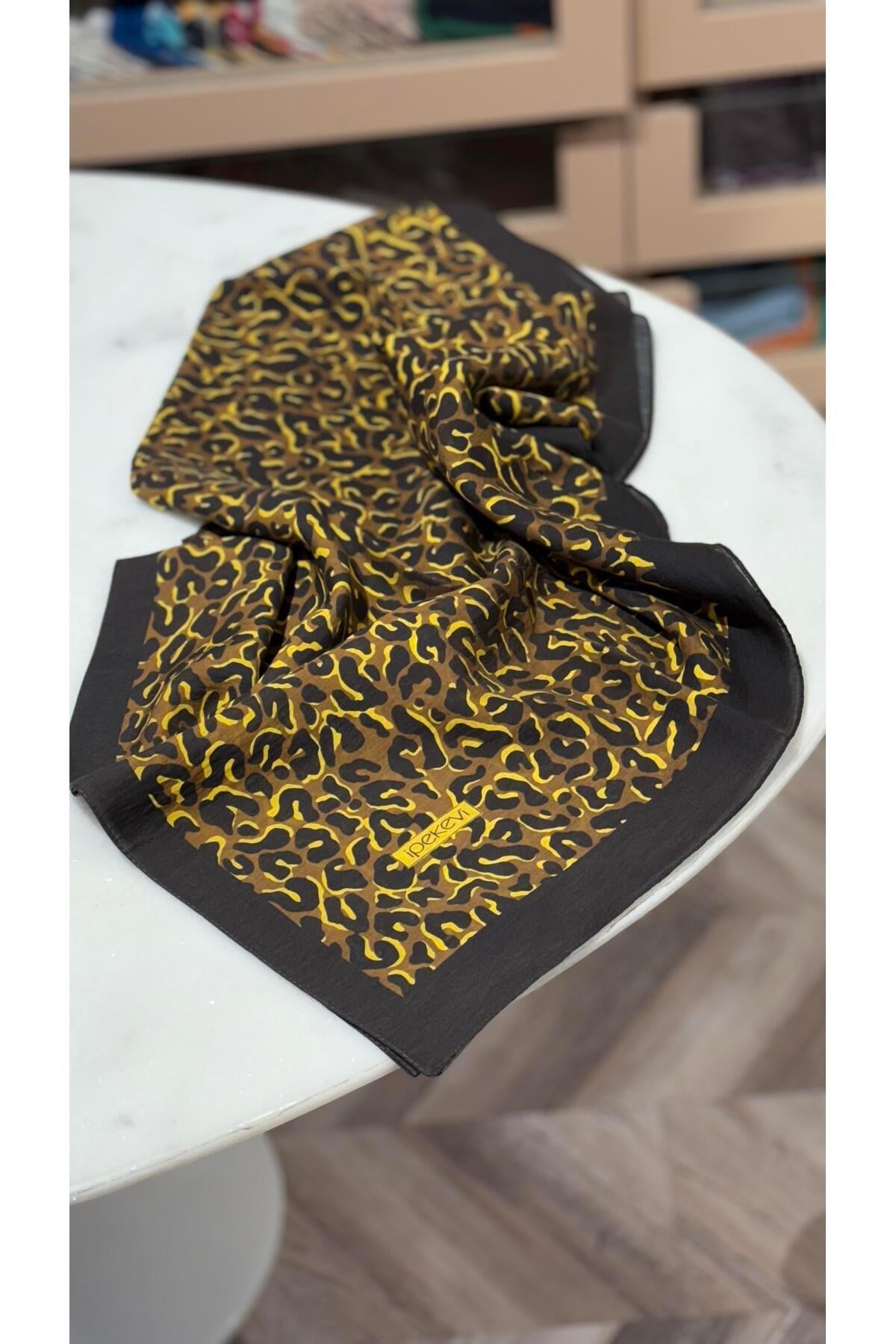 Desenli Tensoft Şal 2880 Siyah Gold