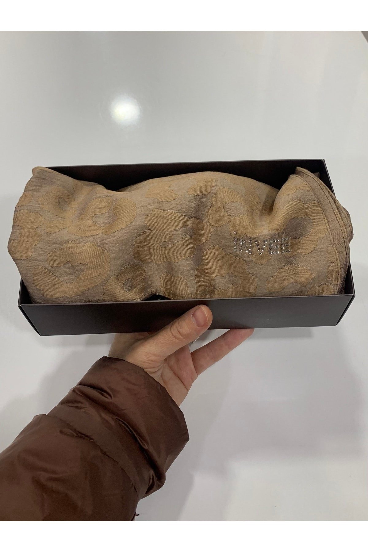 E Leopar Şal