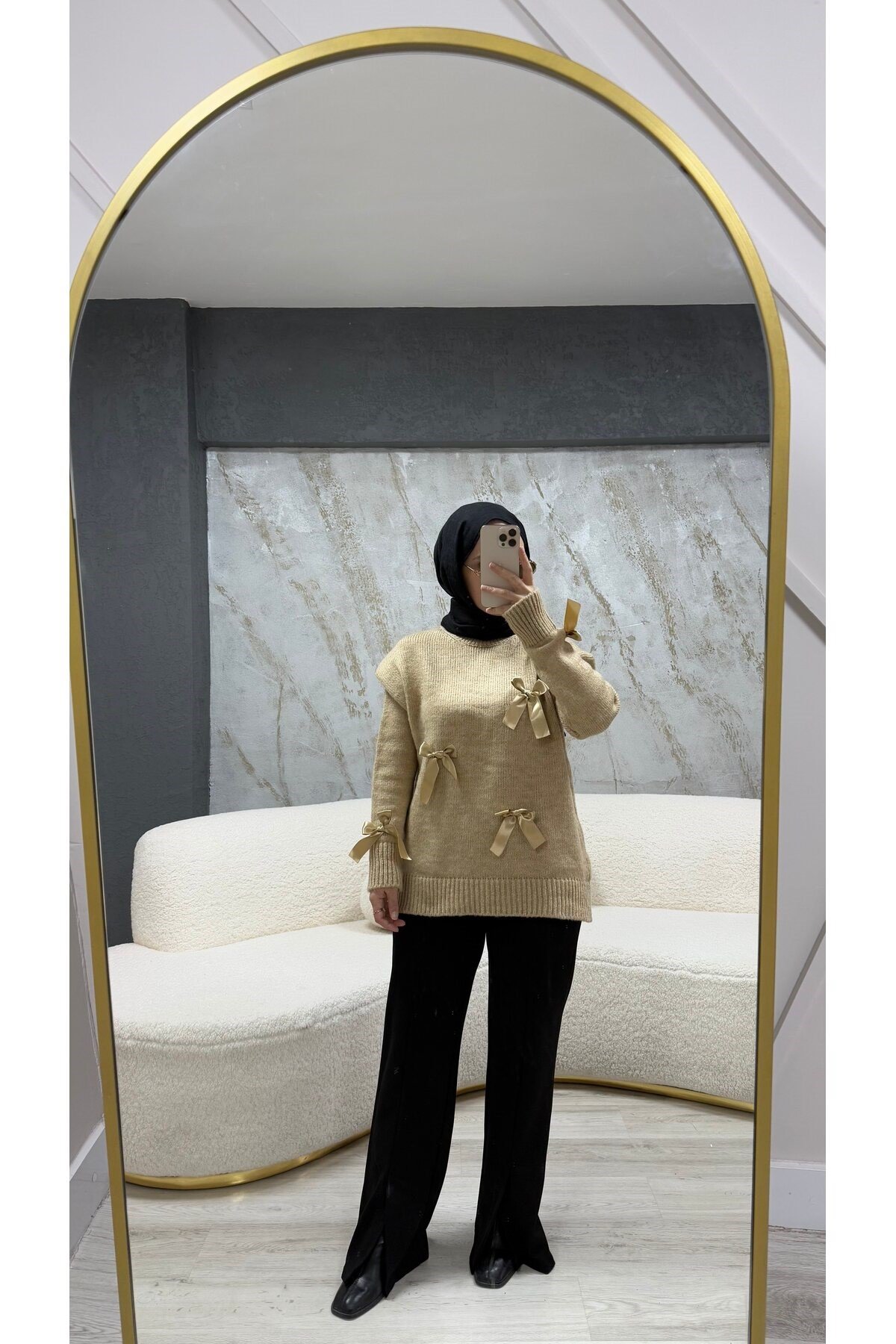 Fiyonk Detaylı Triko Kazak