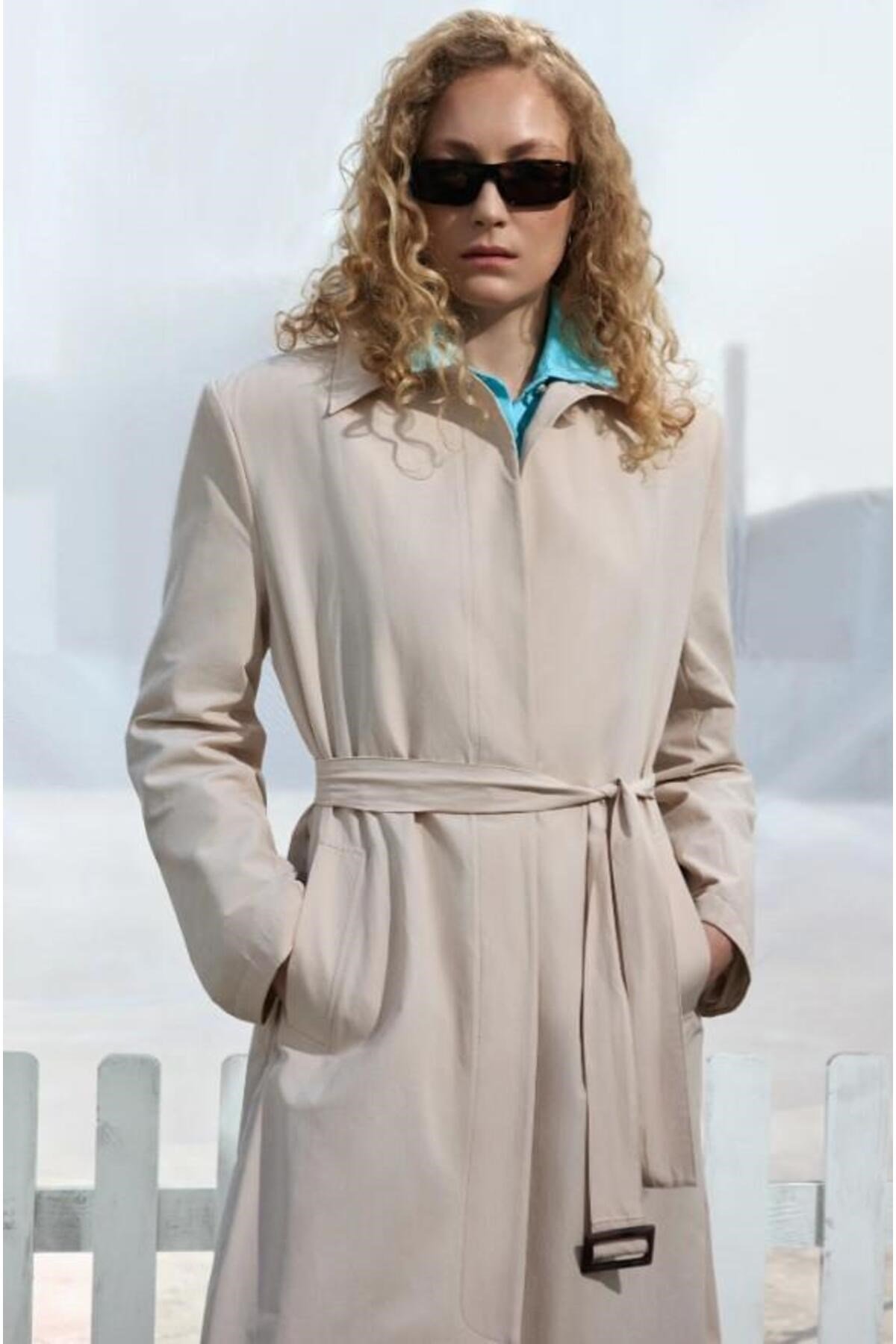 Kemerli Oversize Trençkot Krem
