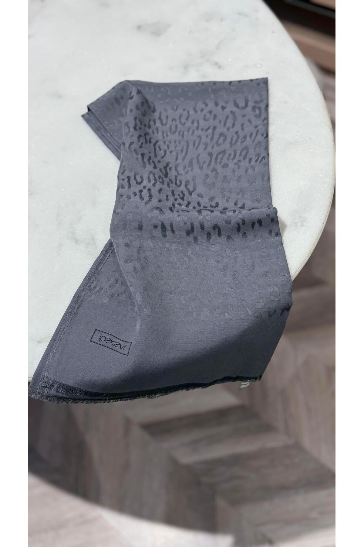 Leopar Desenli Şal 4370 Füme