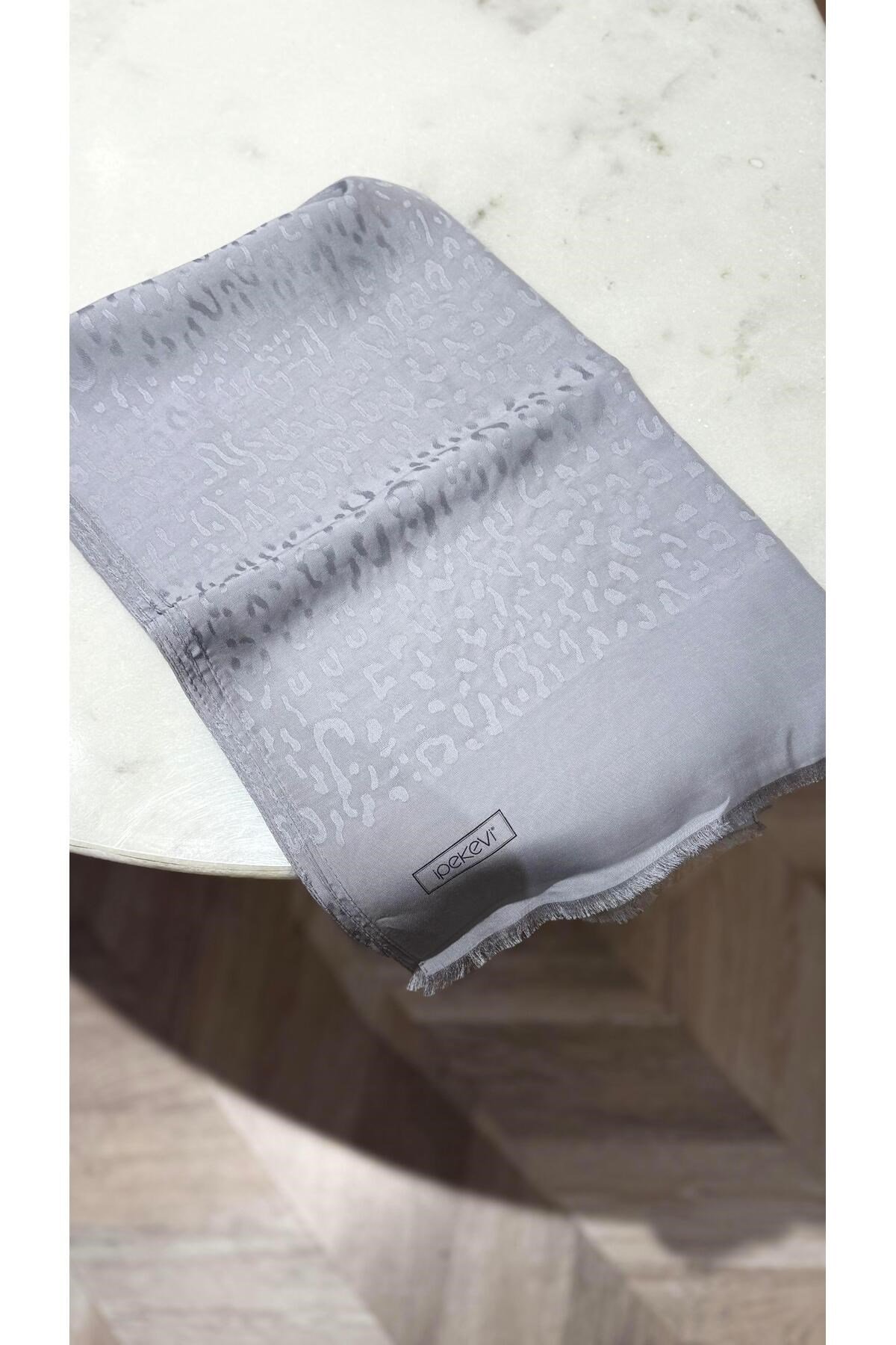 Leopar Desenli Şal 4370 Gümüş