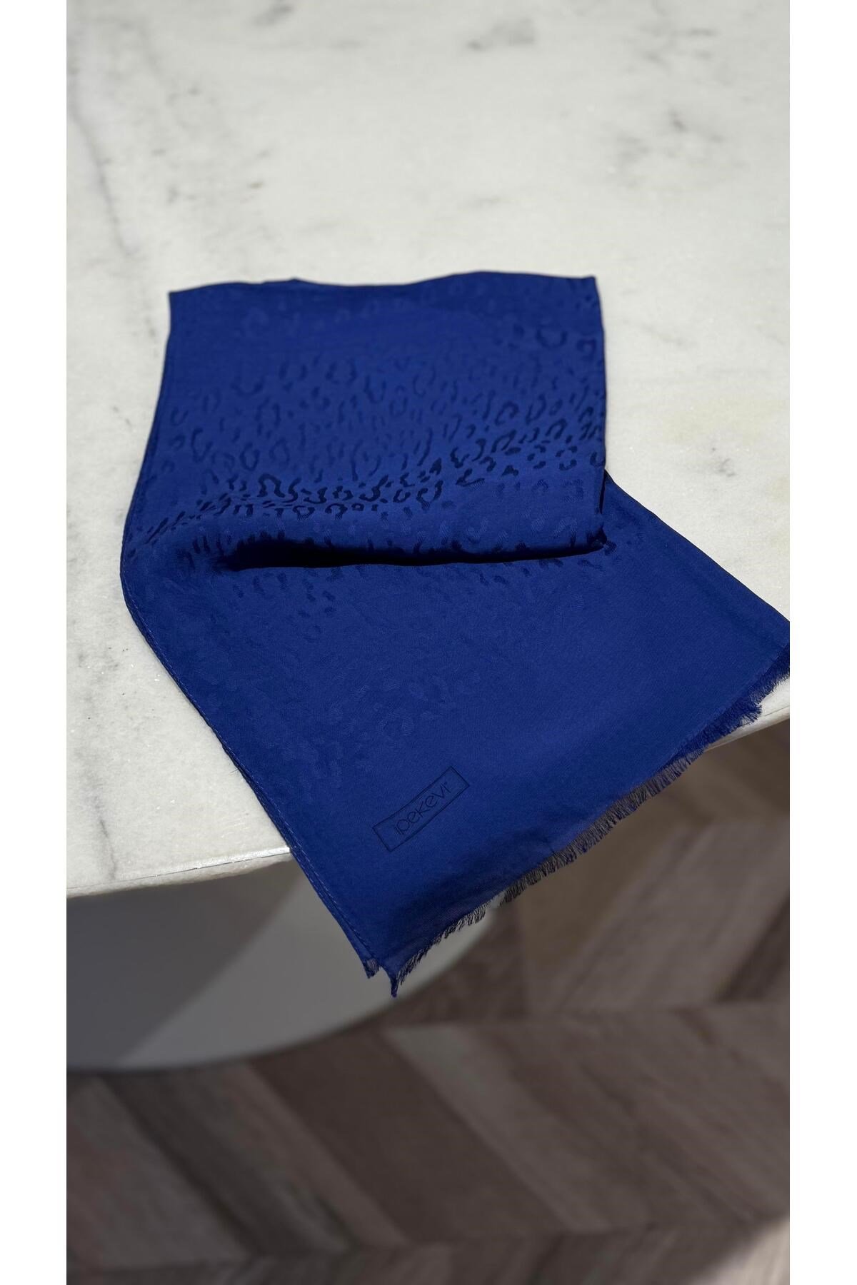Leopar Desenli Şal 4370 Saks