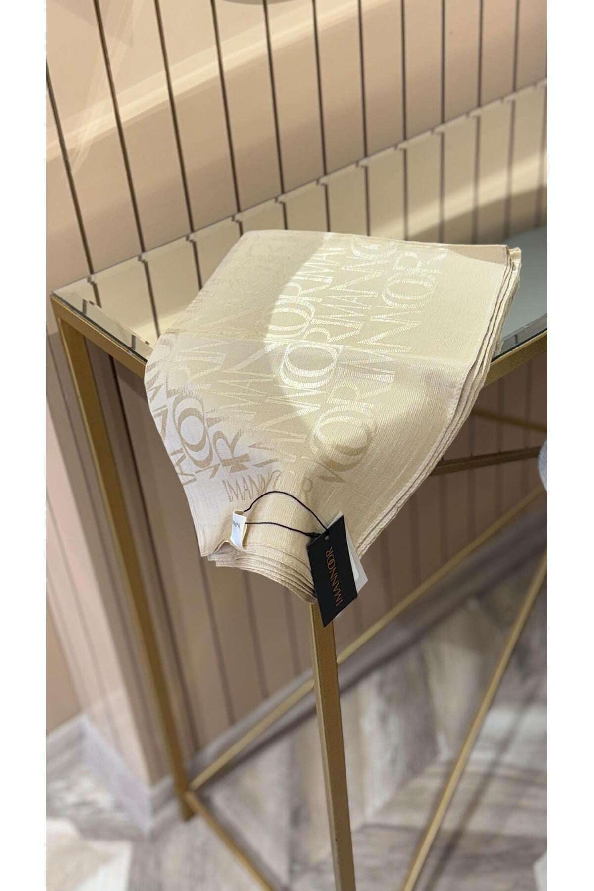 Monogram Shiny Jakar Şal Bal Beji