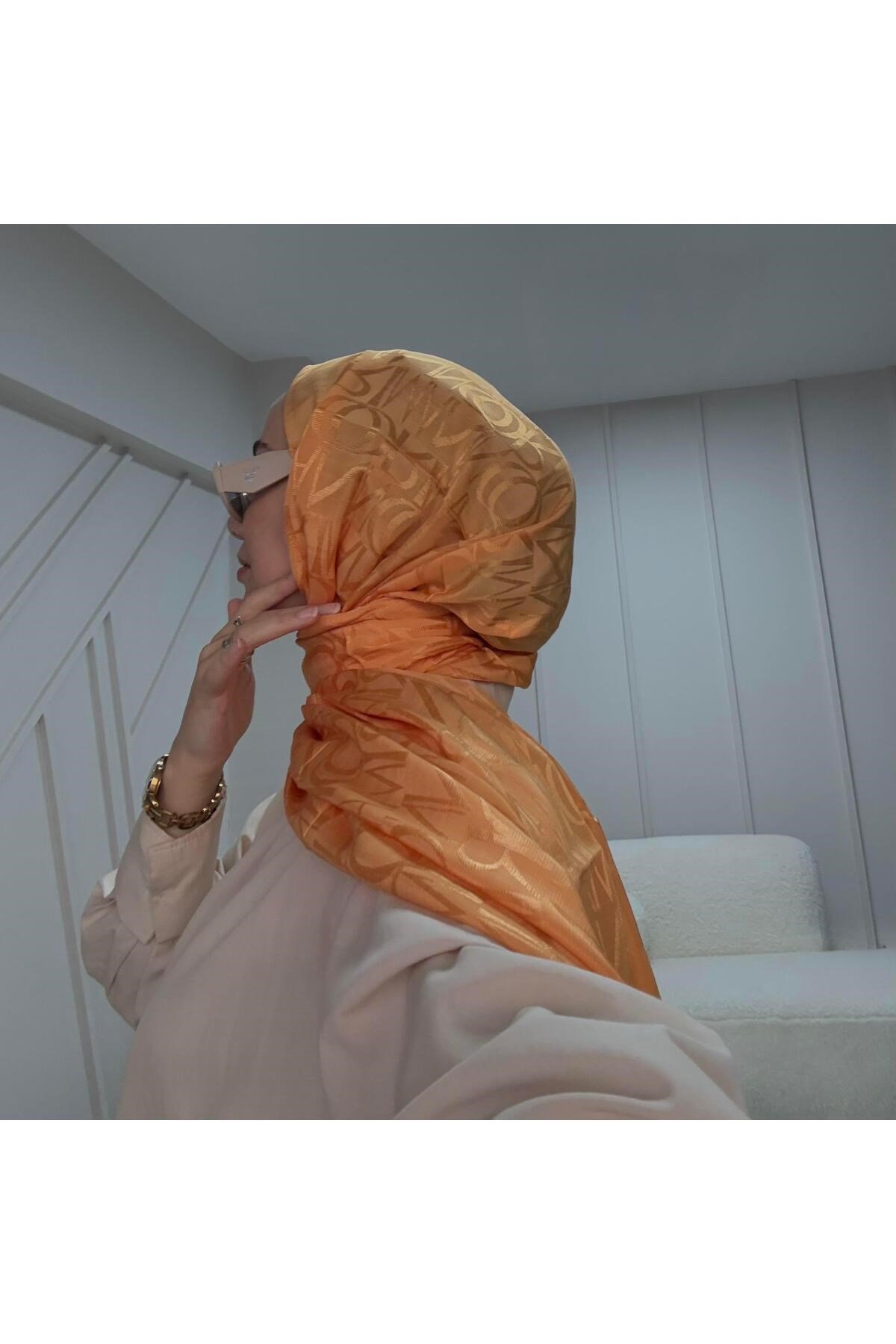 Monogram Shiny Jakar Şal Safran
