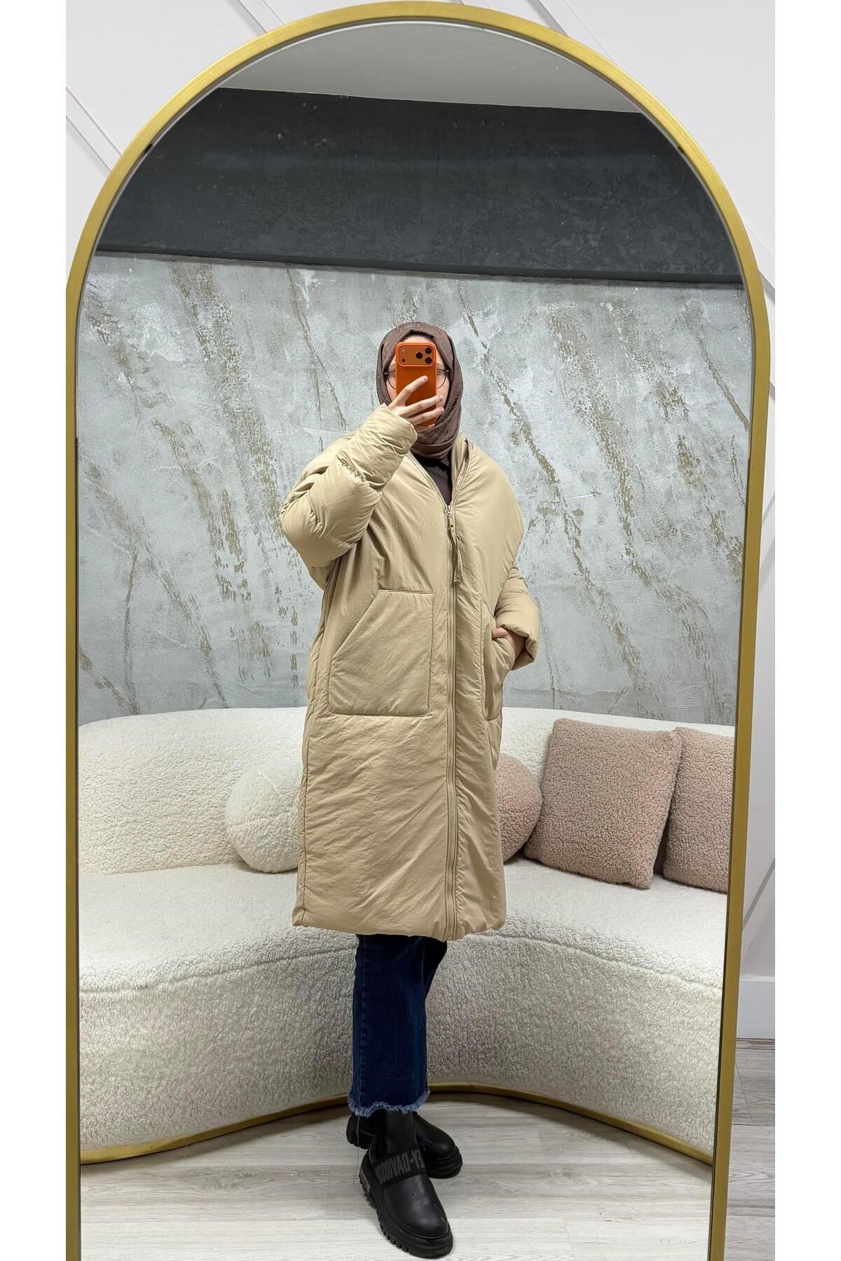 Oversize Maxi Şişme Mont Camel