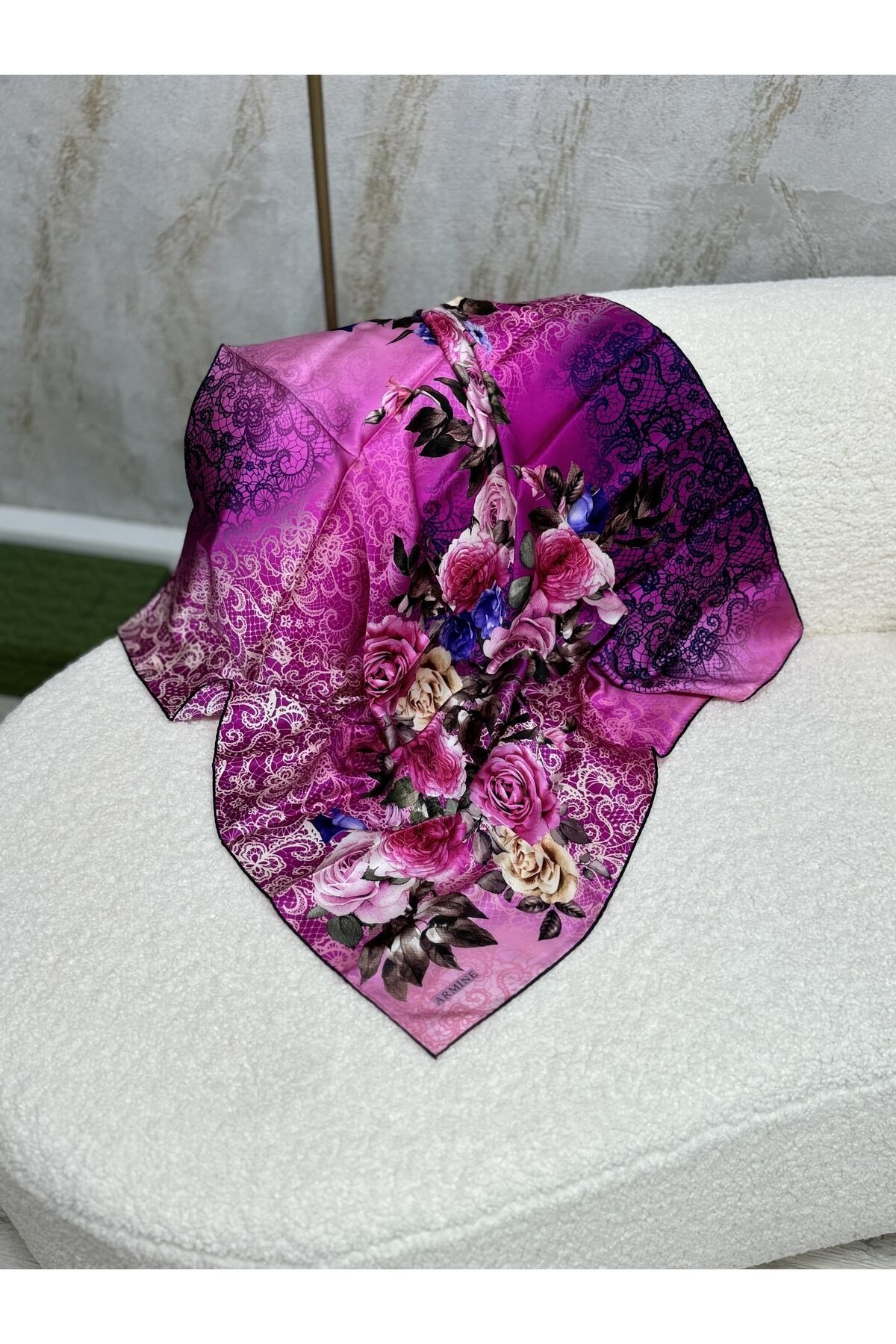 Semra İlhan - Armine Polyester Eşarp