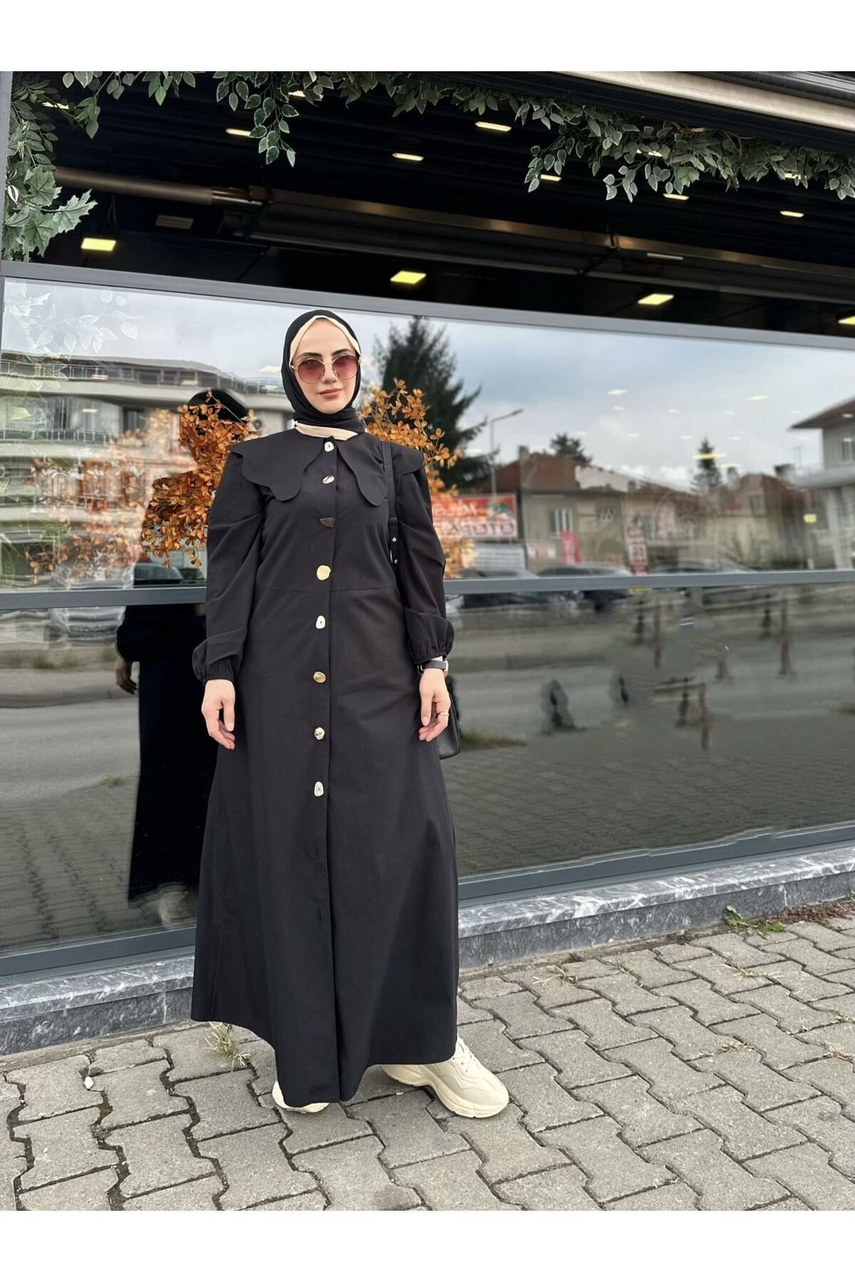 Semra İlhan - Geniş Yaka Düğmeli Poplin Elbise Siyah
