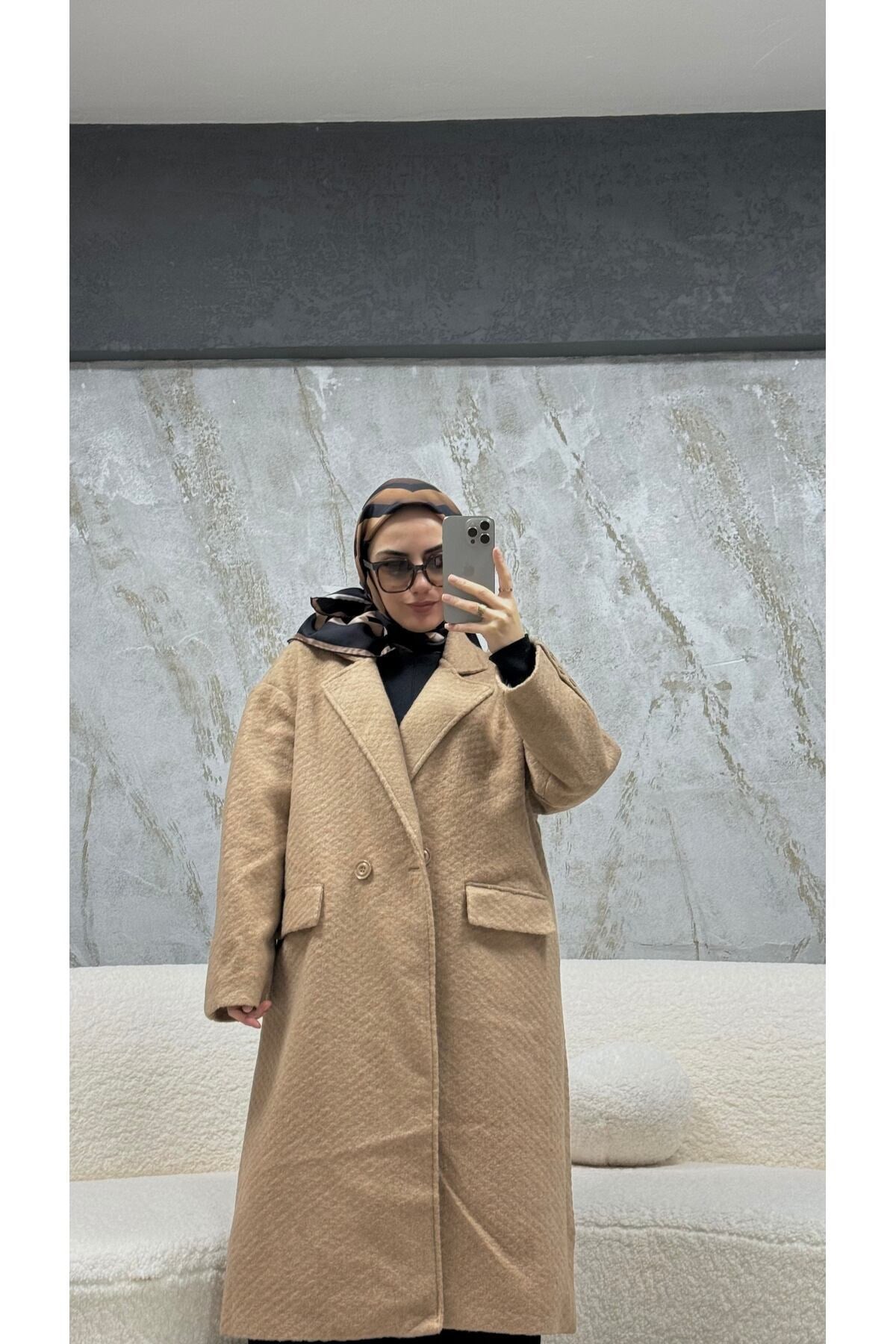 Semra İlhan - La Boutique Yeni Sezon 1905 Twill İpek Eşarp