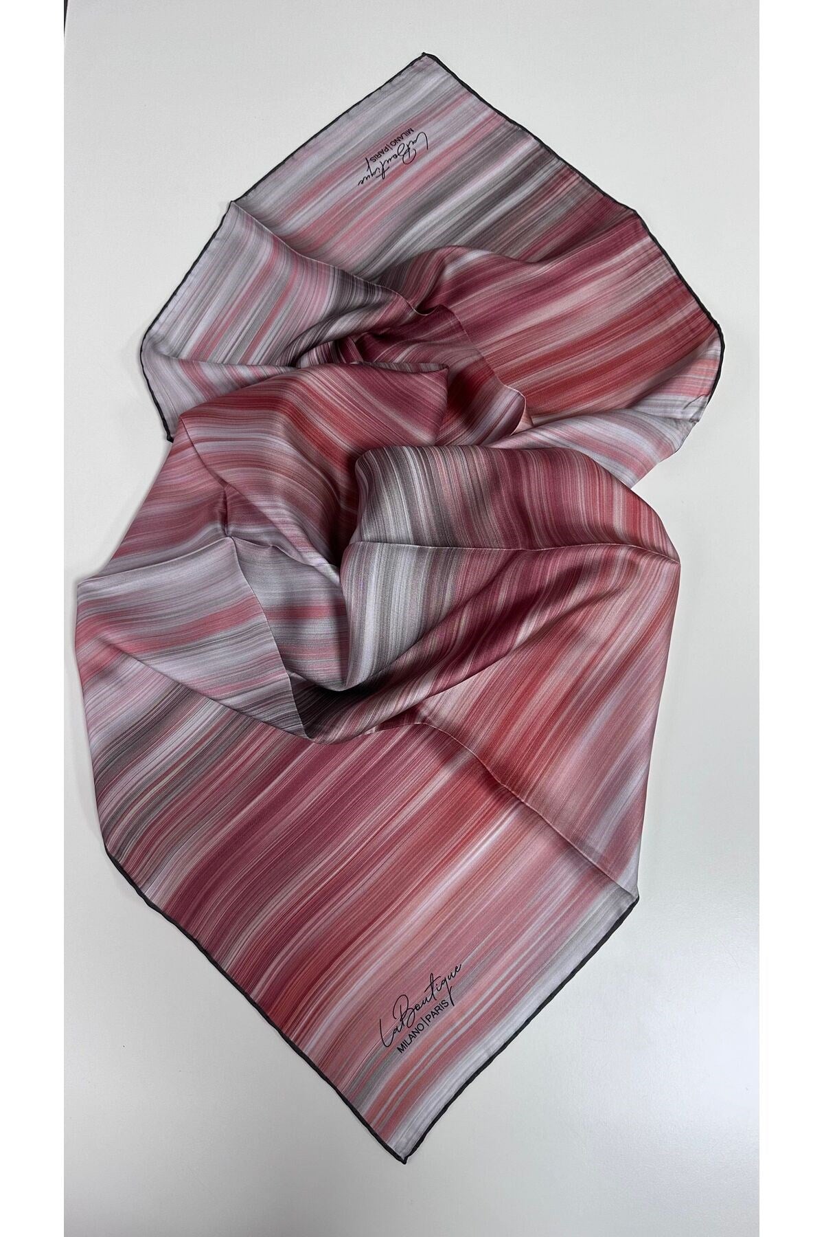 Semra İlhan - La Boutique Yeni Sezon Twill İpek Eşarp