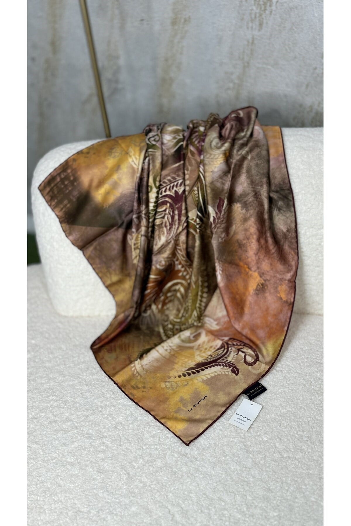 Semra İlhan - LaBoutigue Polyester Eşarp