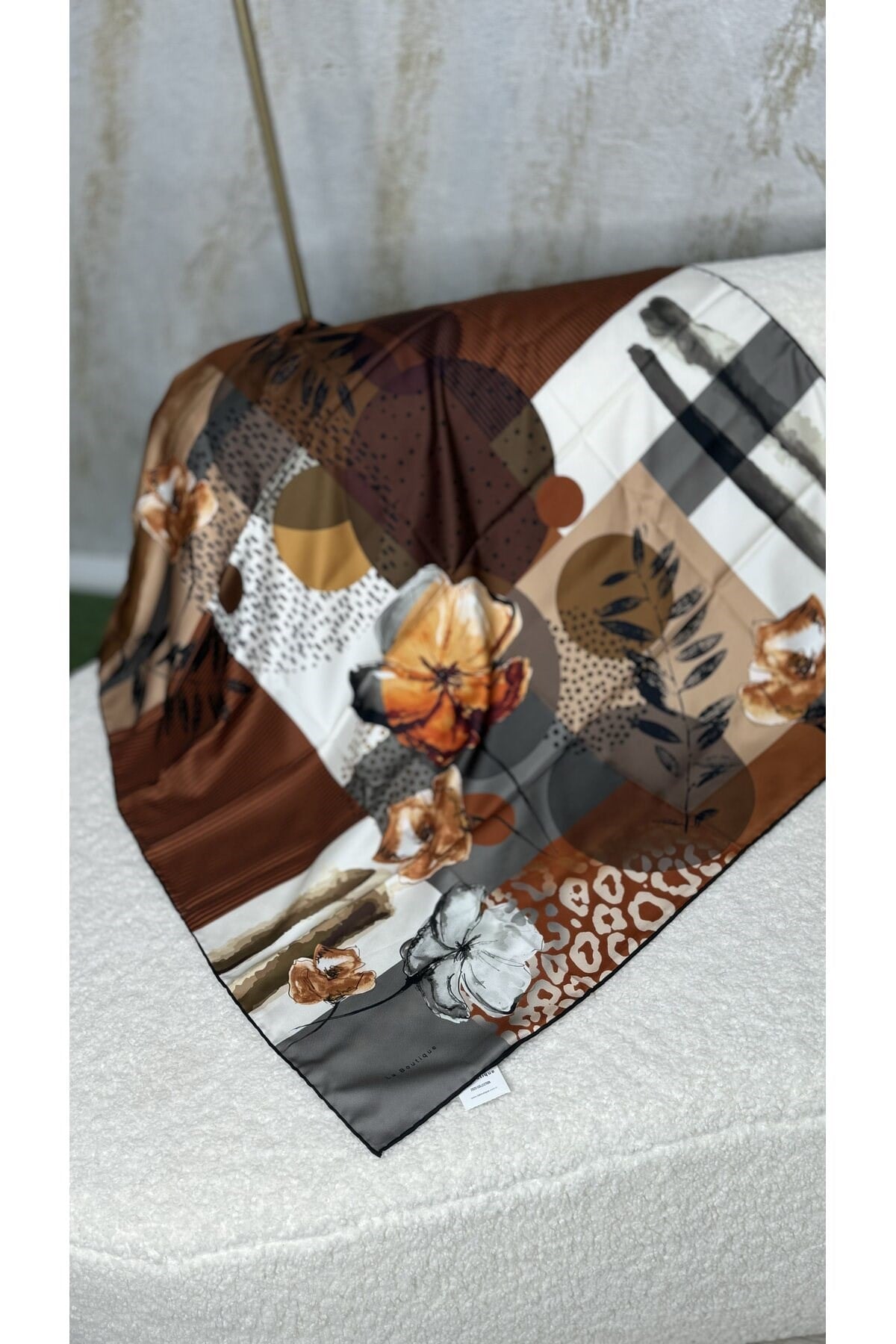Semra İlhan - LaBoutigue Polyester Eşarp