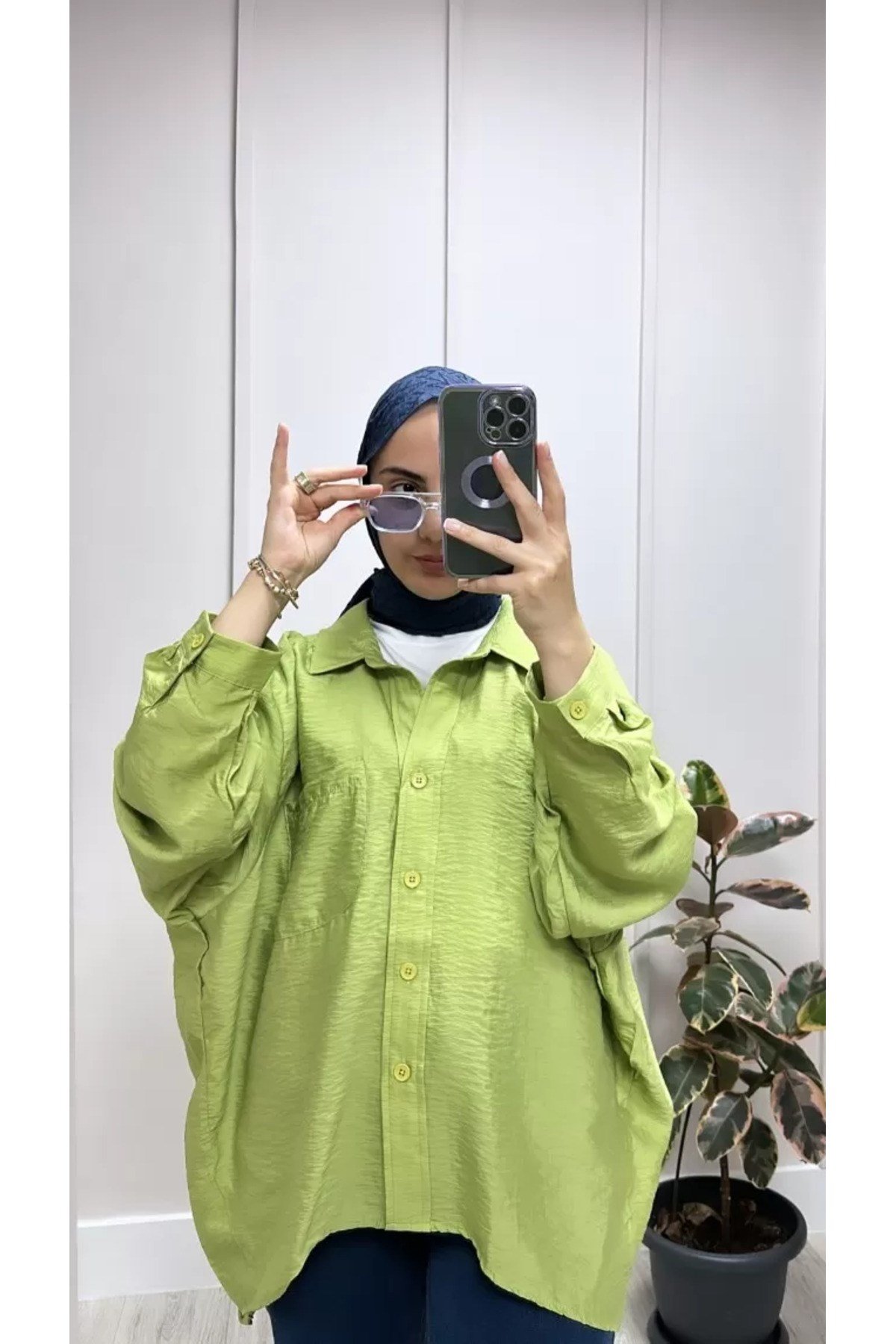 Semra İlhan - Oversize Düğmeli Gömlek
