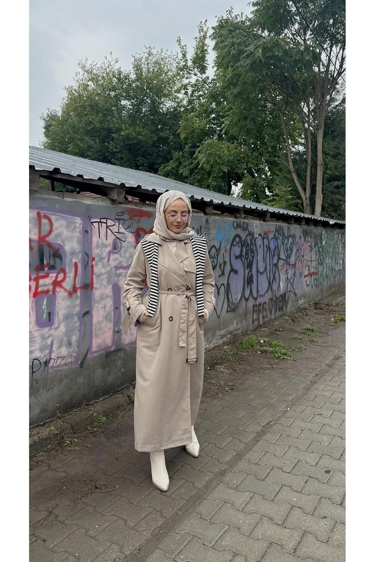 Toka Detaylı Oversize Trençkot Vizon