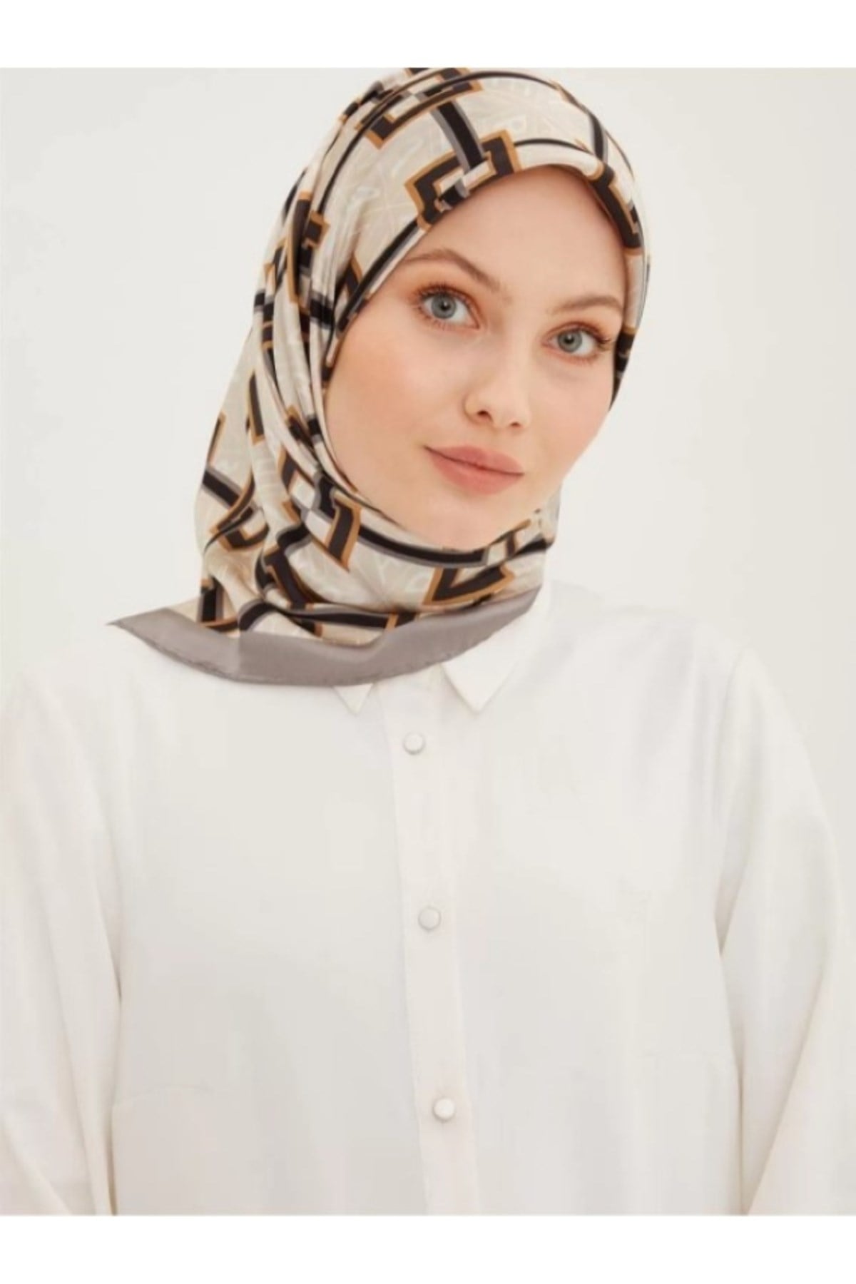 Twill İpek Küp Eşarp Gri