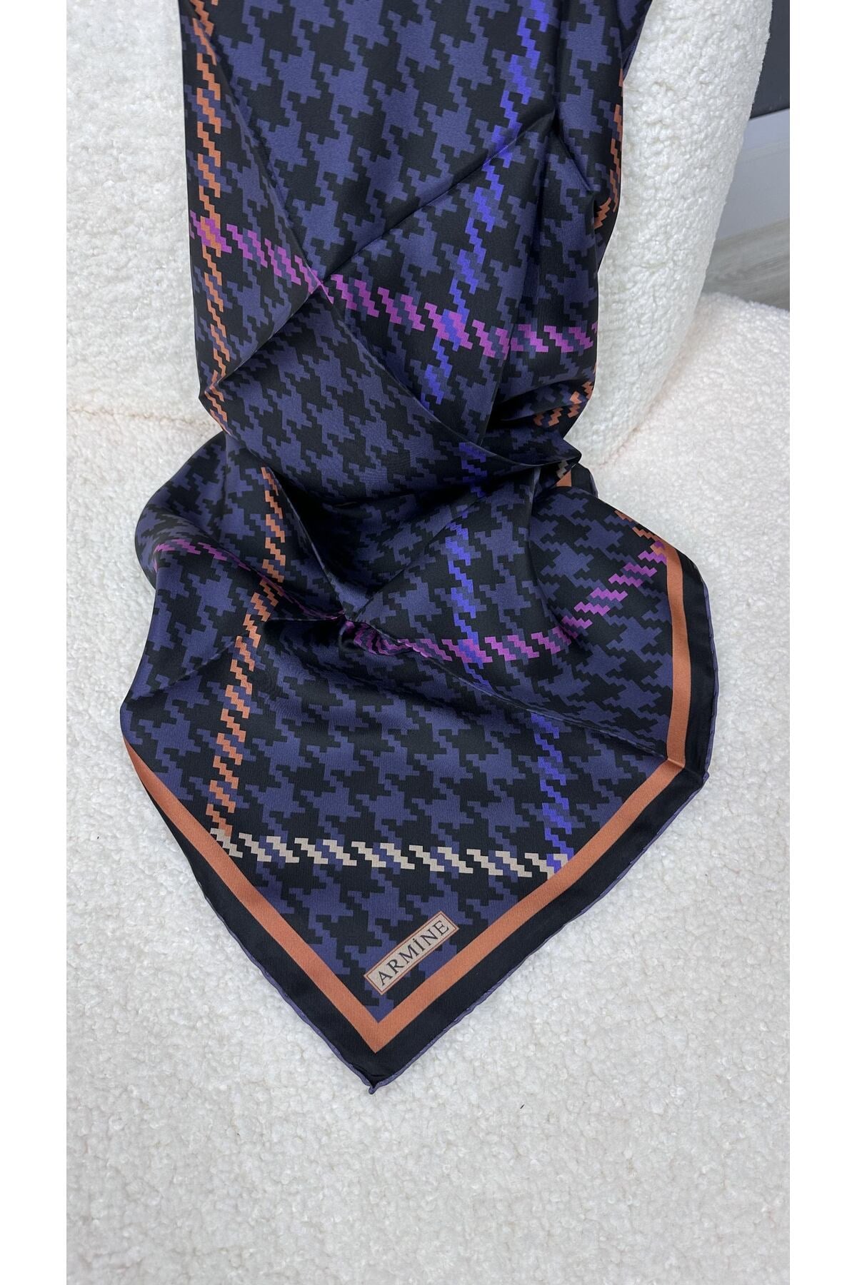 Yeni Sezon Kazayağı Twill - Sura İpek Eşarp