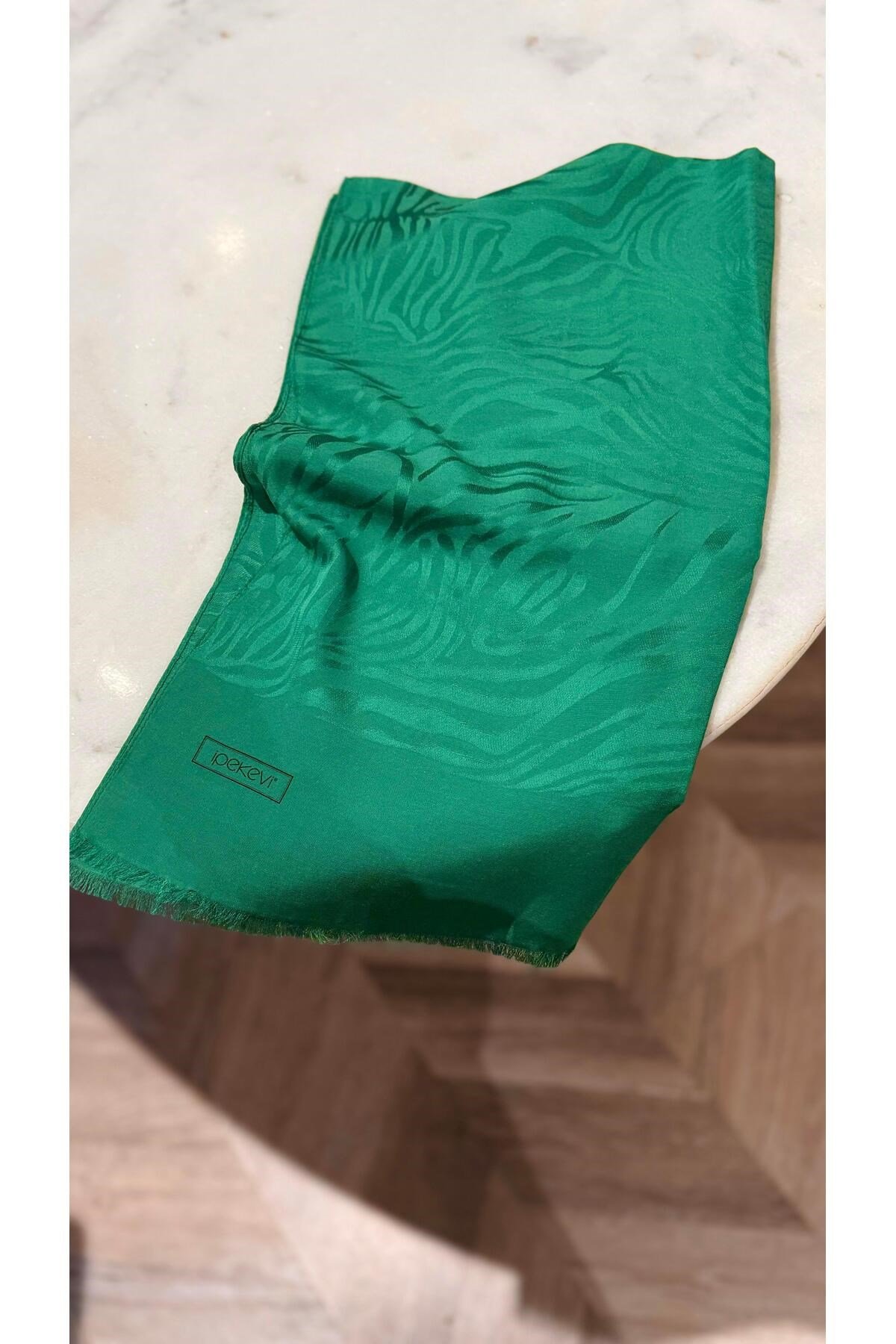 Zebra Desen Şal 4373 Zümrüt
