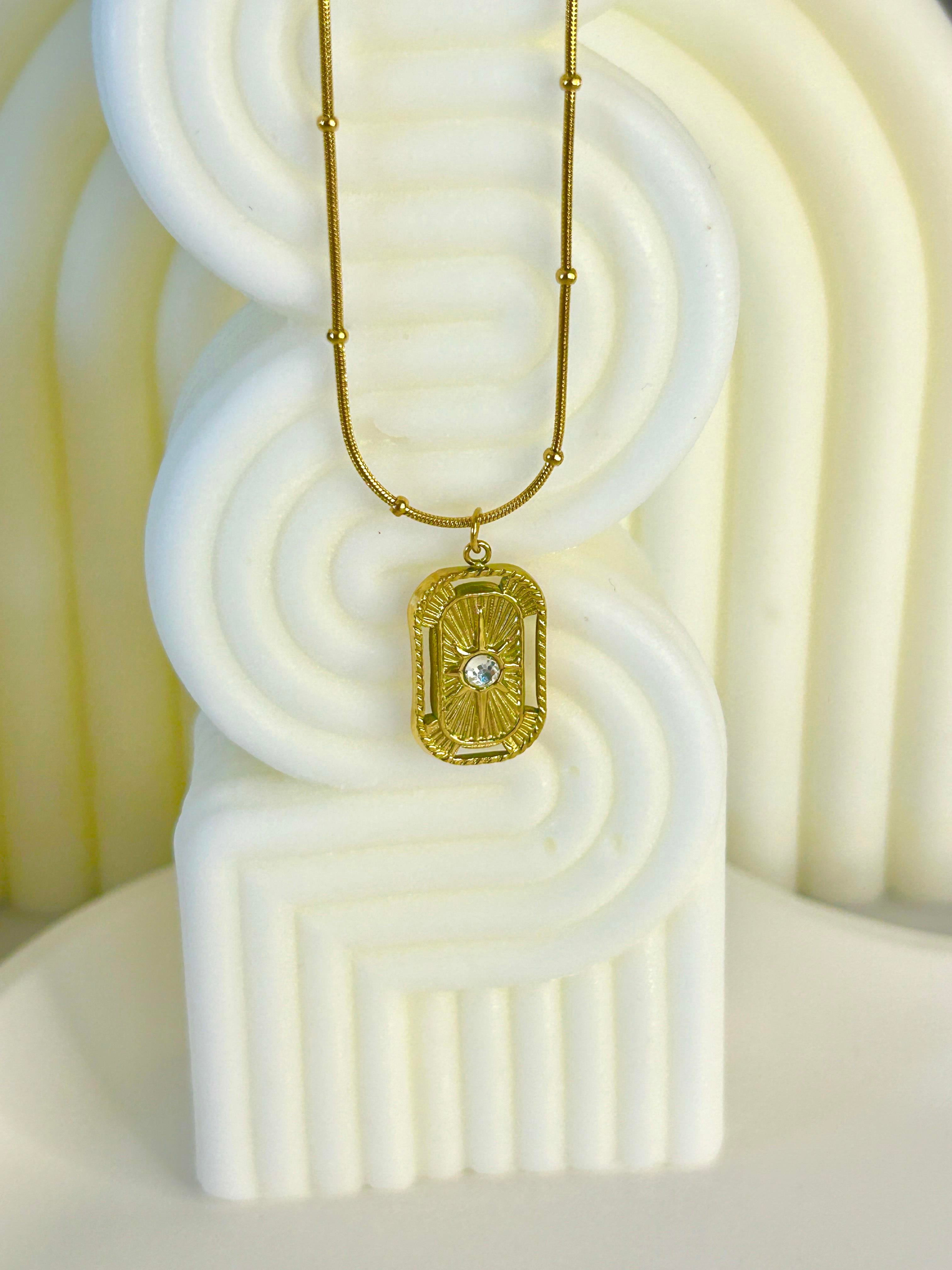 GOLD ÇELİK ZİRKON TAŞLI ŞANS KOLYE