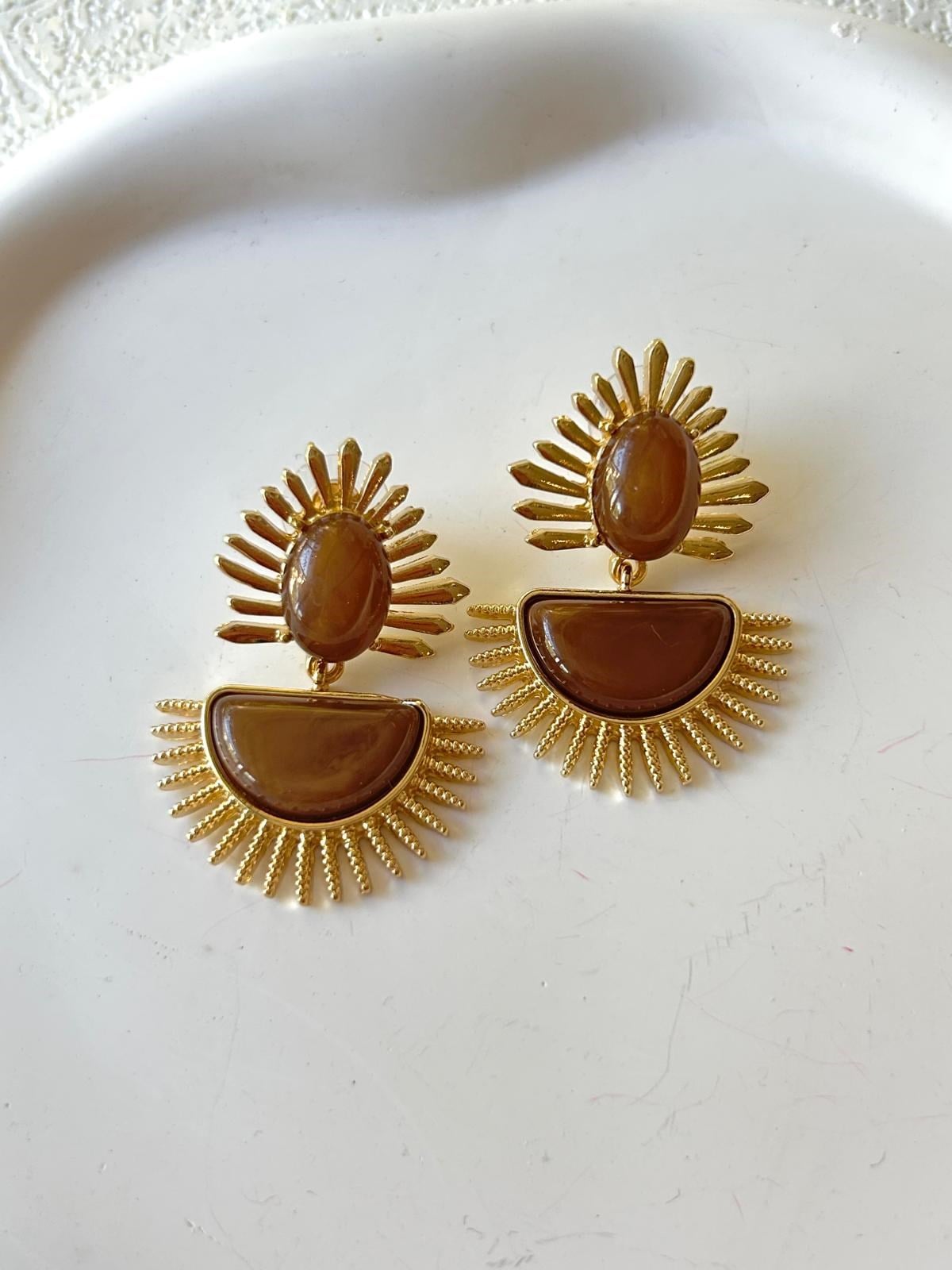 Kahve Detaylı Güneş Gold Küpe