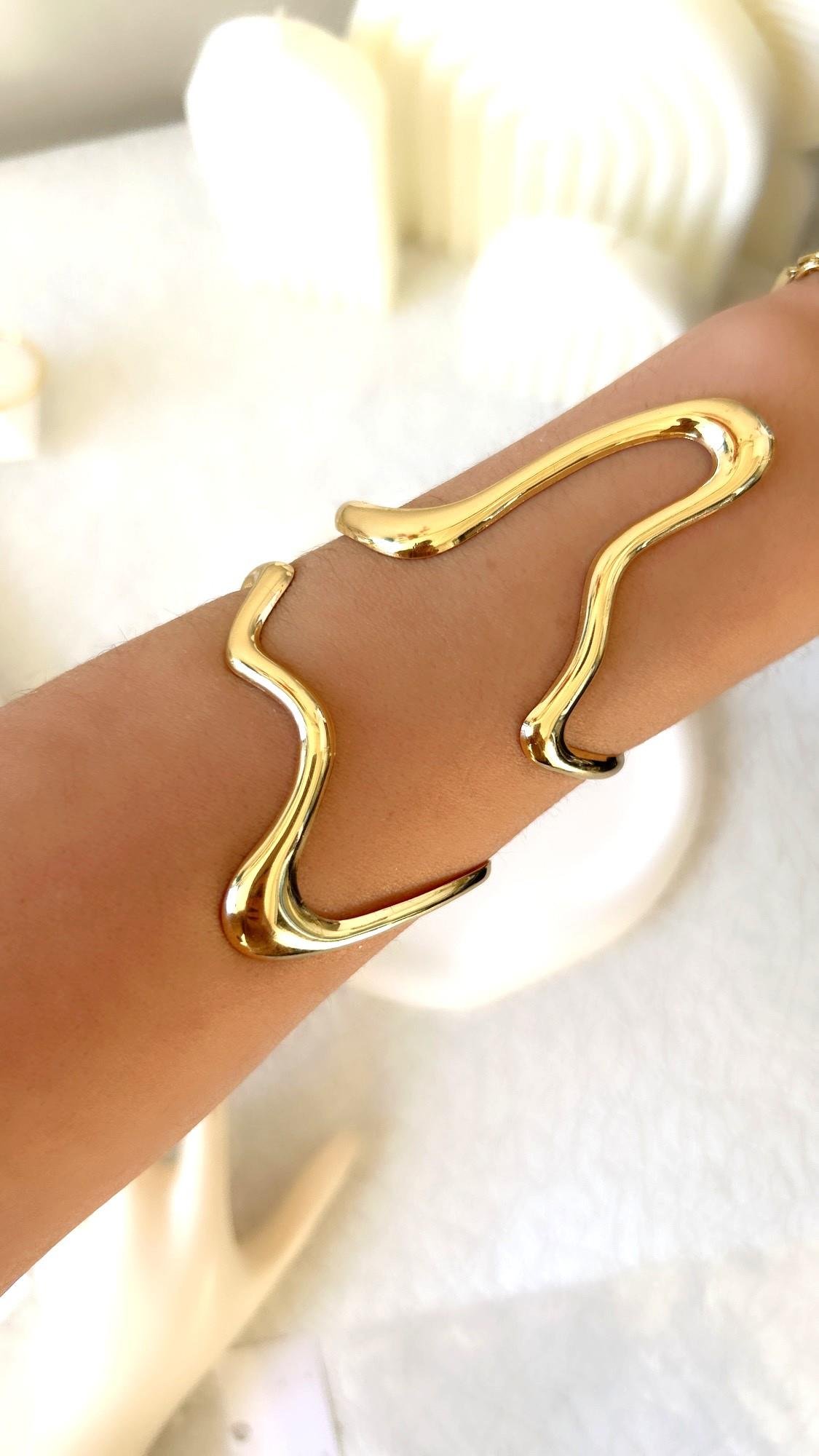 Özel Seri Asimetrik Gold Kelepçe