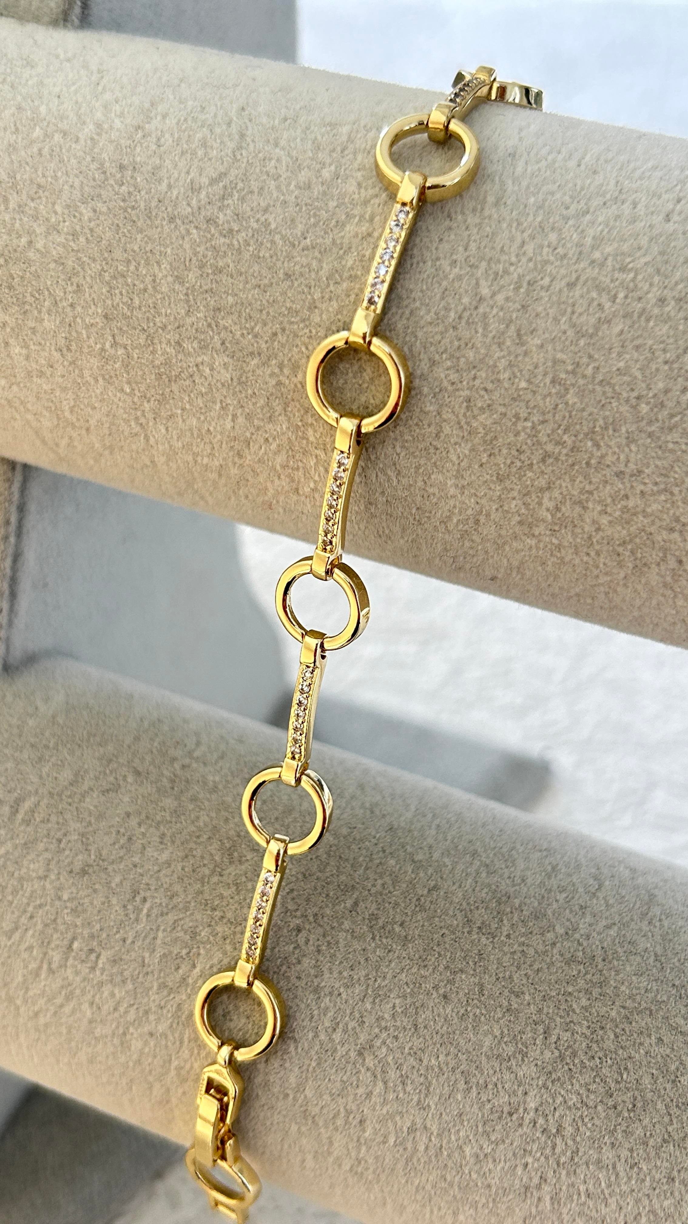 Premium Halka Model Taşlı Gold Bileklik