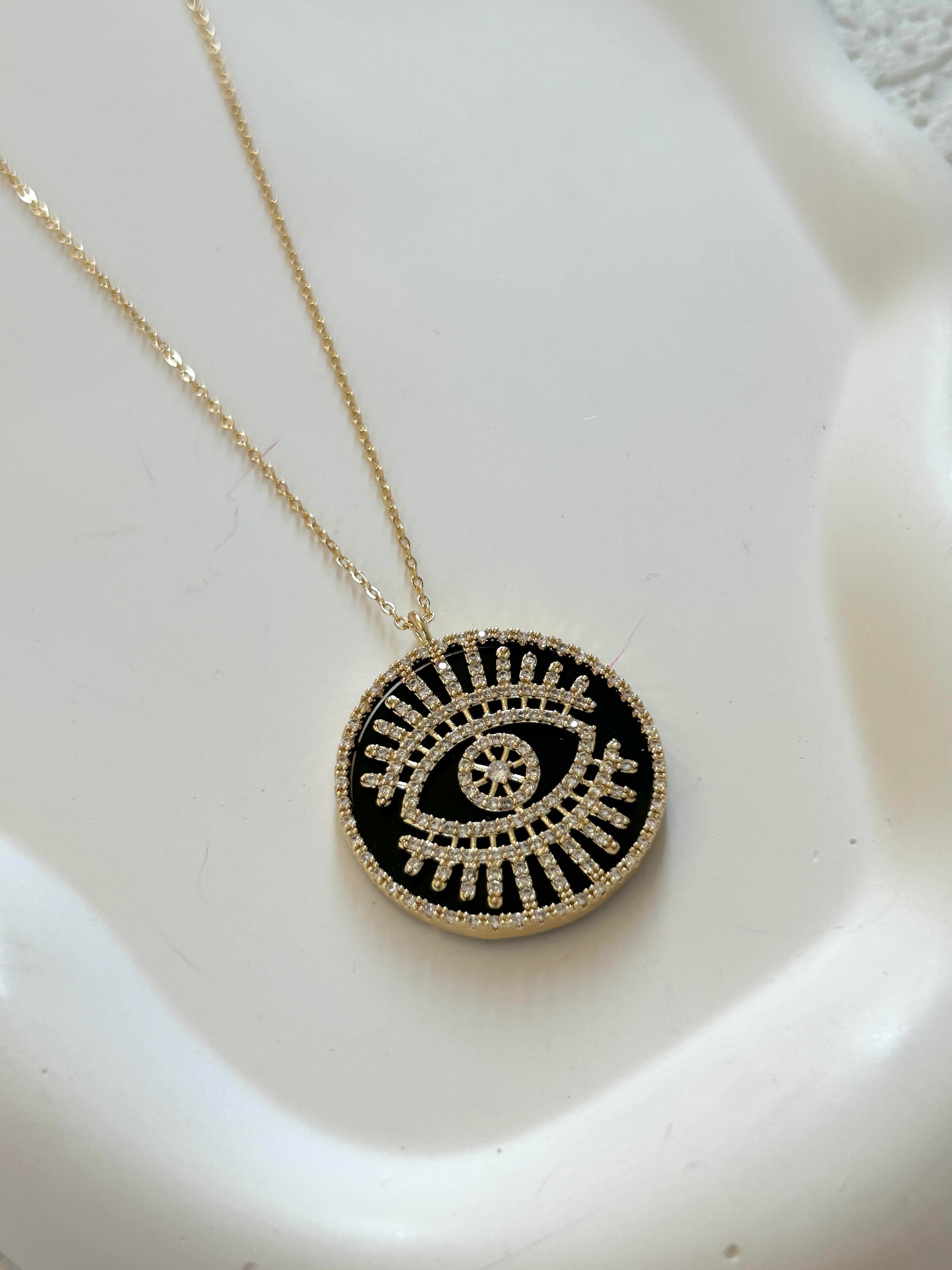 Siyah Göz Taşlı Şans Kolye