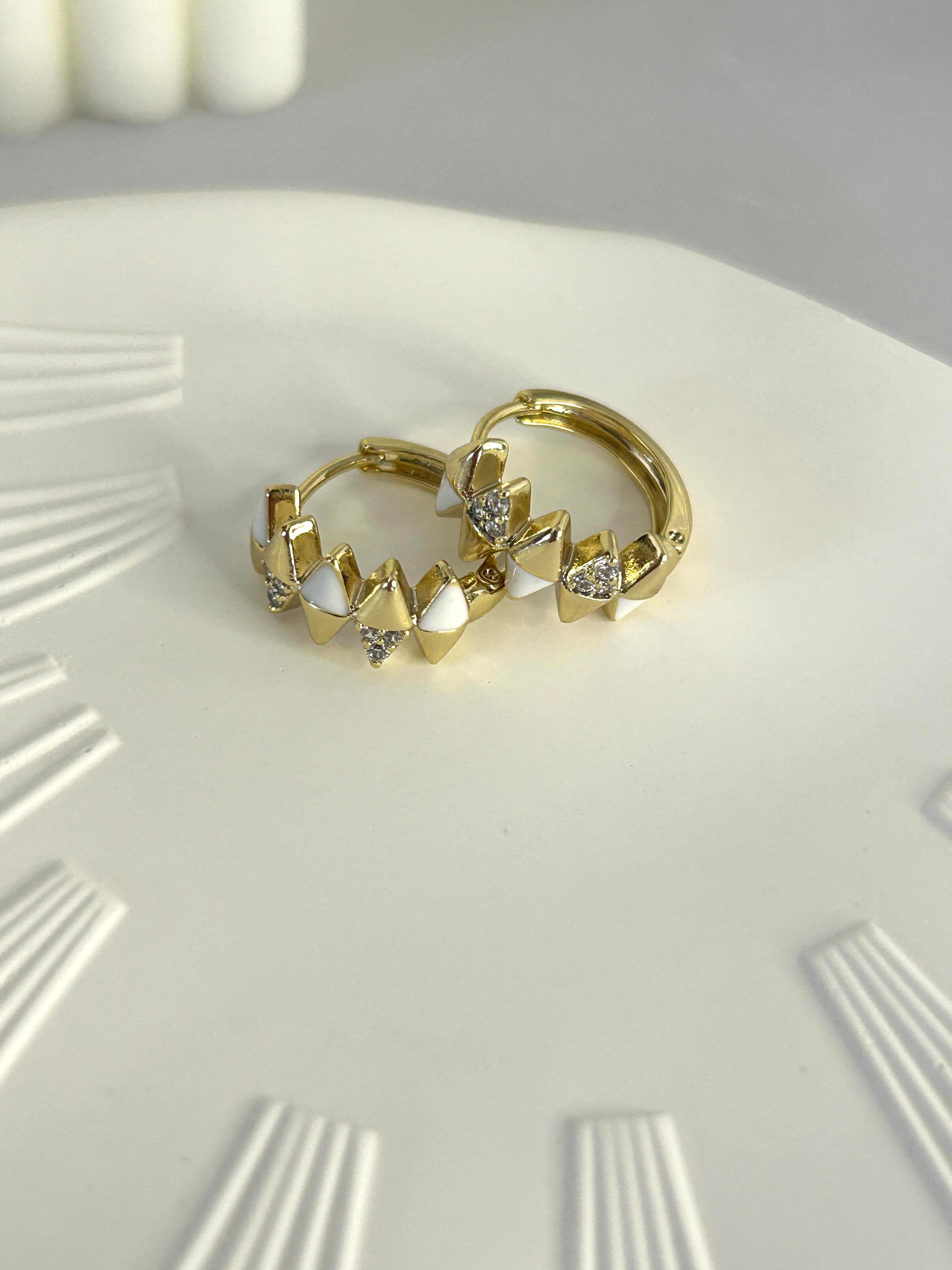 XUPİNG BEYAZ GOLD TAŞLI KÜPE