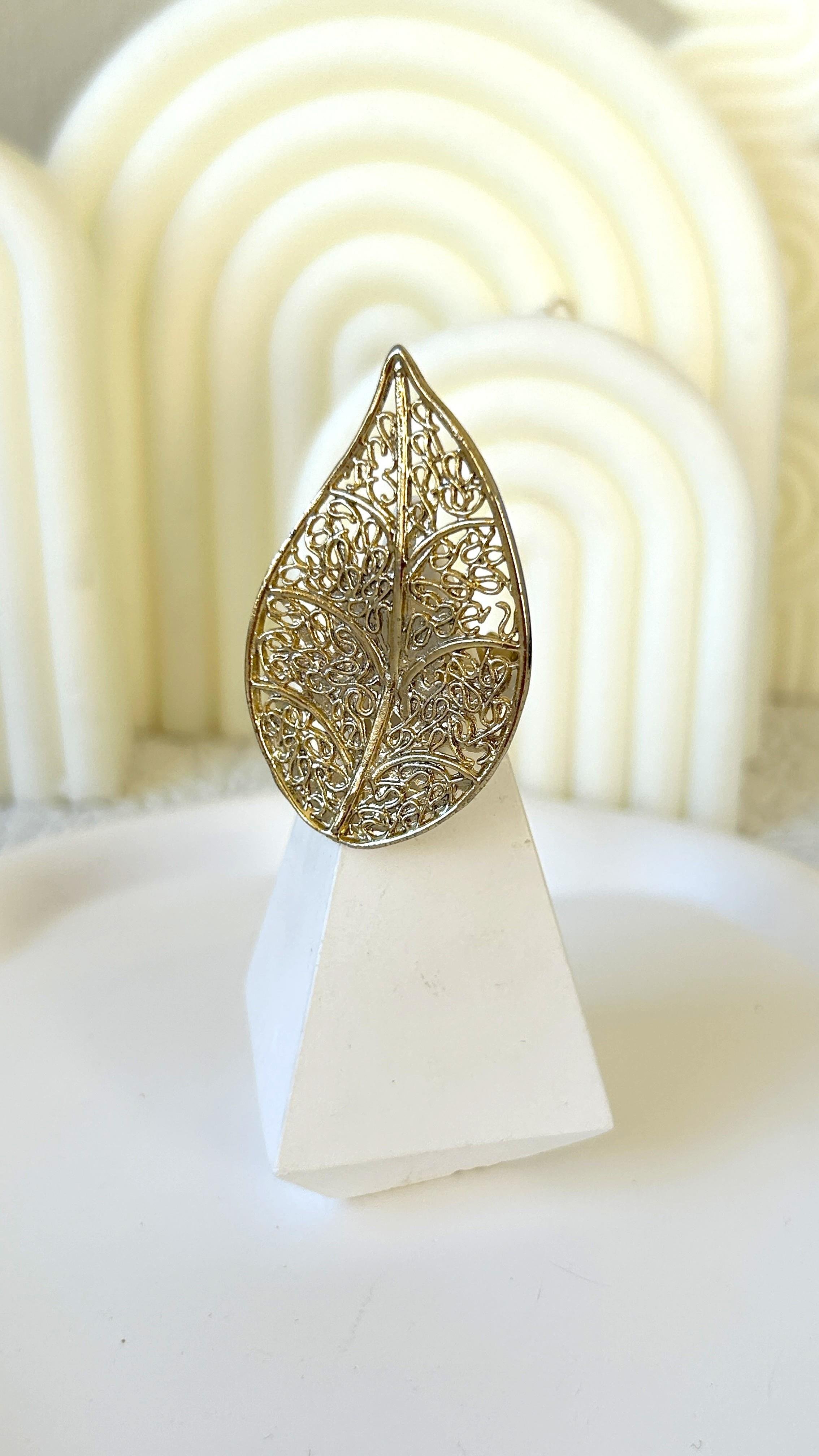 Yaprak Model Gold Yüzük