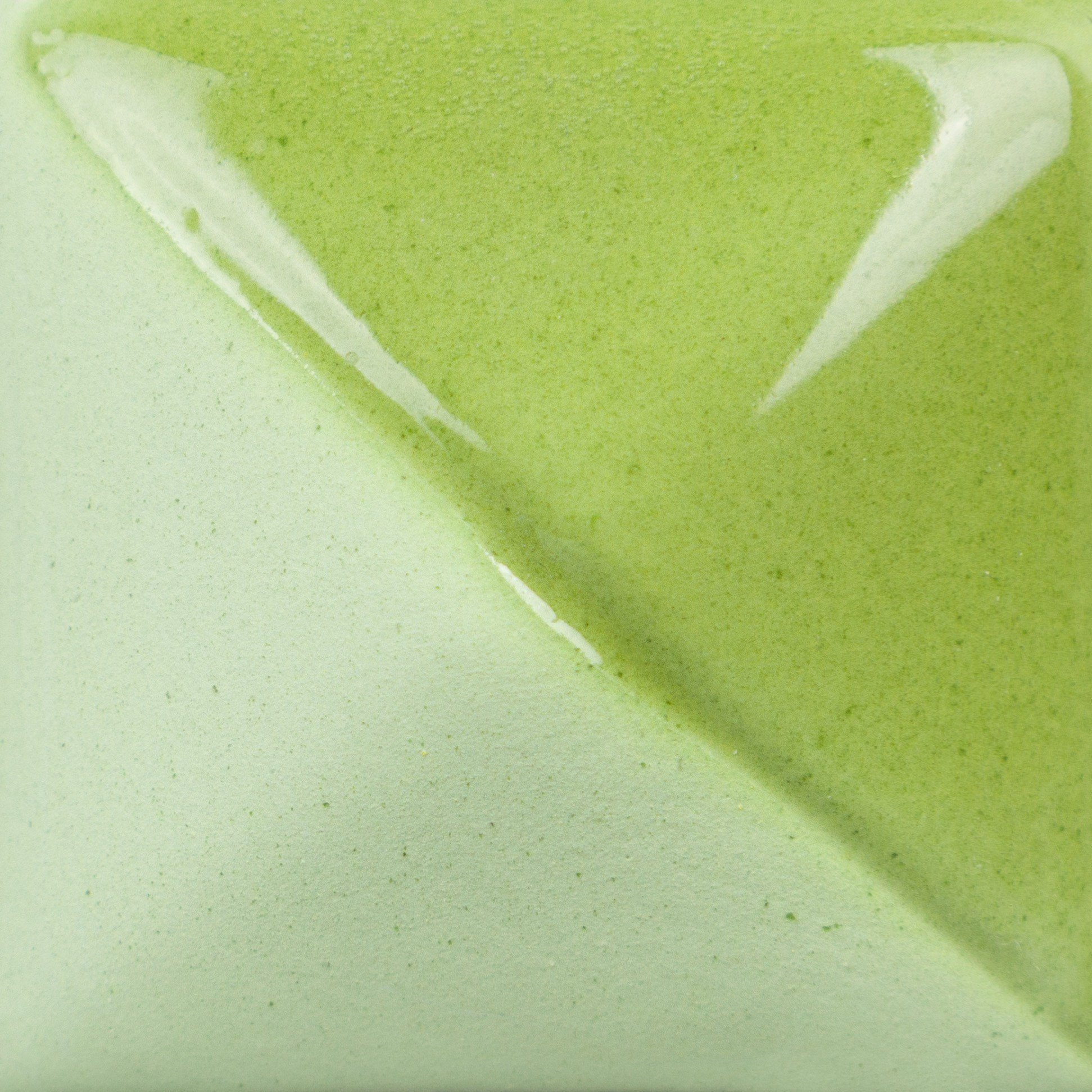 UG-022 Spring Green 118 ML 