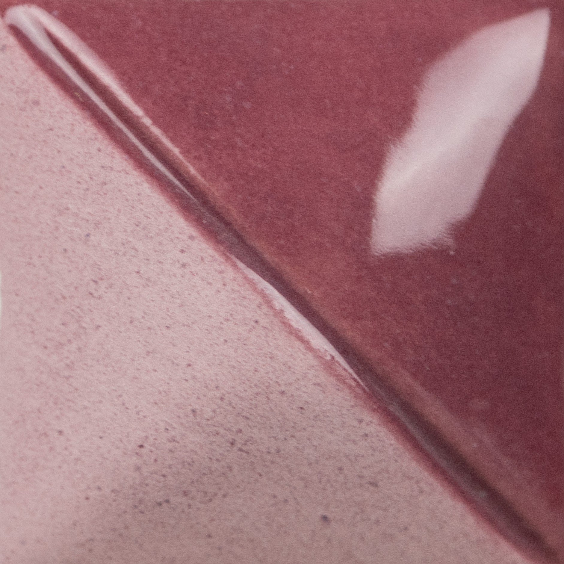 UG-010 Crimson 118 ML 