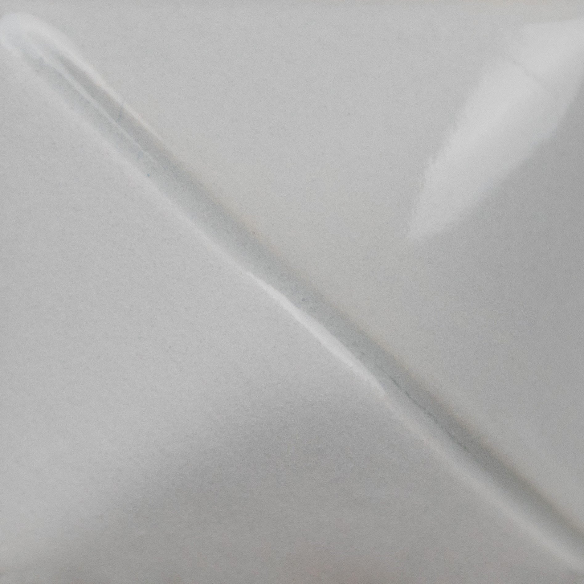 UG-053 Silver Grey 118 ML 