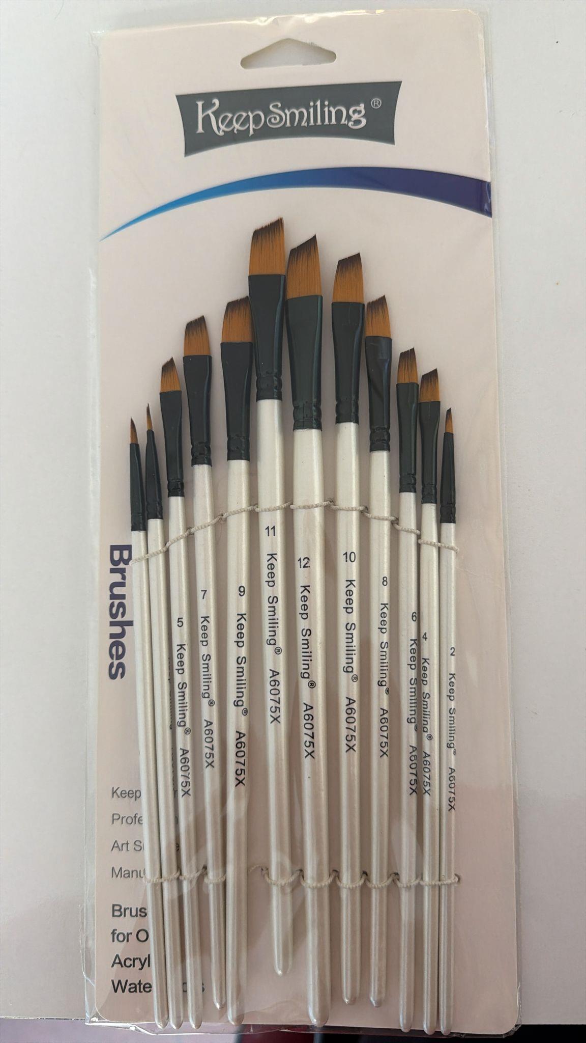 Keep Smiling Düz Kesik Fırça Seti 12'li