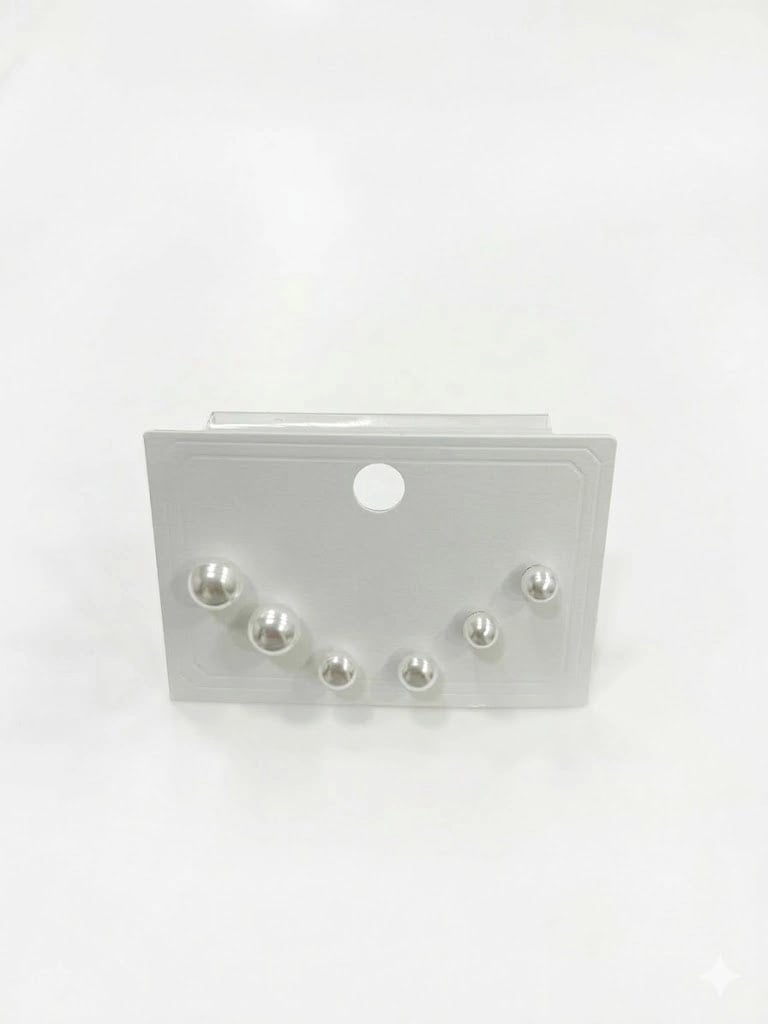 İnci ( İğne Kısmı Rodyum Kaplama ) Zirkon Taşlı Pirinç Altılı  Kombin Küpe - Kp00656