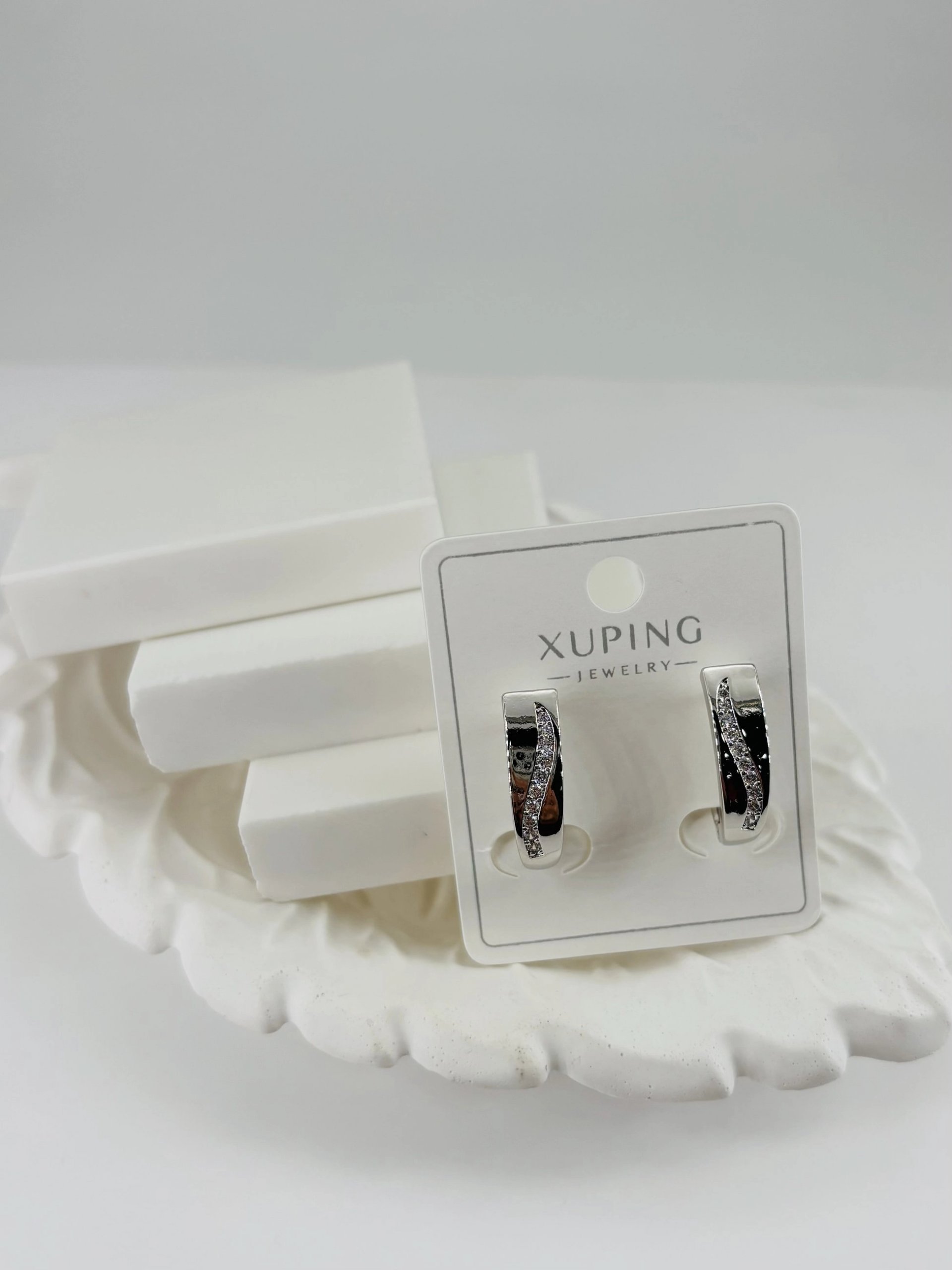 Rodyum Zirkon Taşlı Pirinç Zirkon Küpe - Kp00317