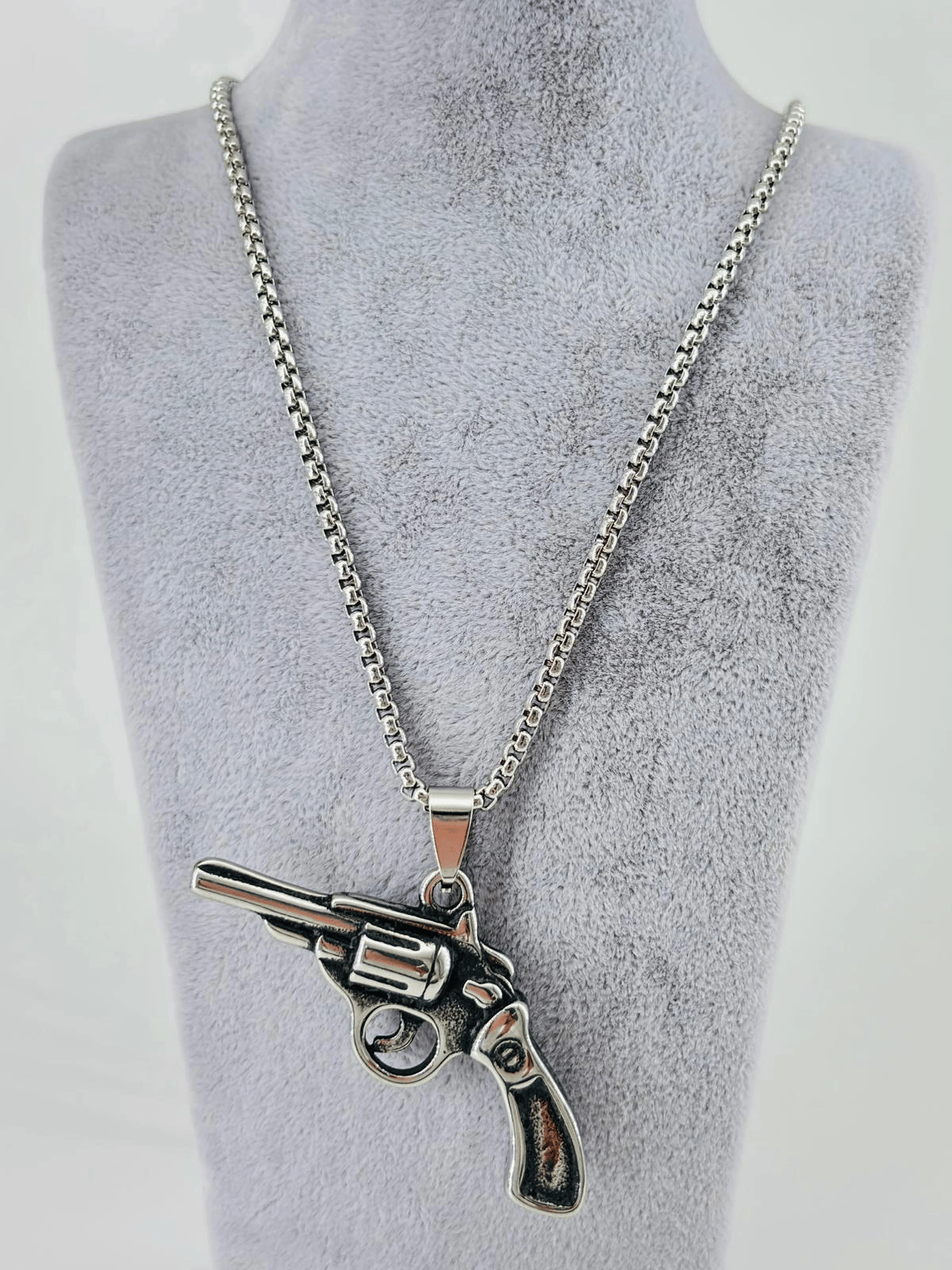 Üç Boyutlu Silah Figürü Çelik Erkek Kolye - Ekl0074