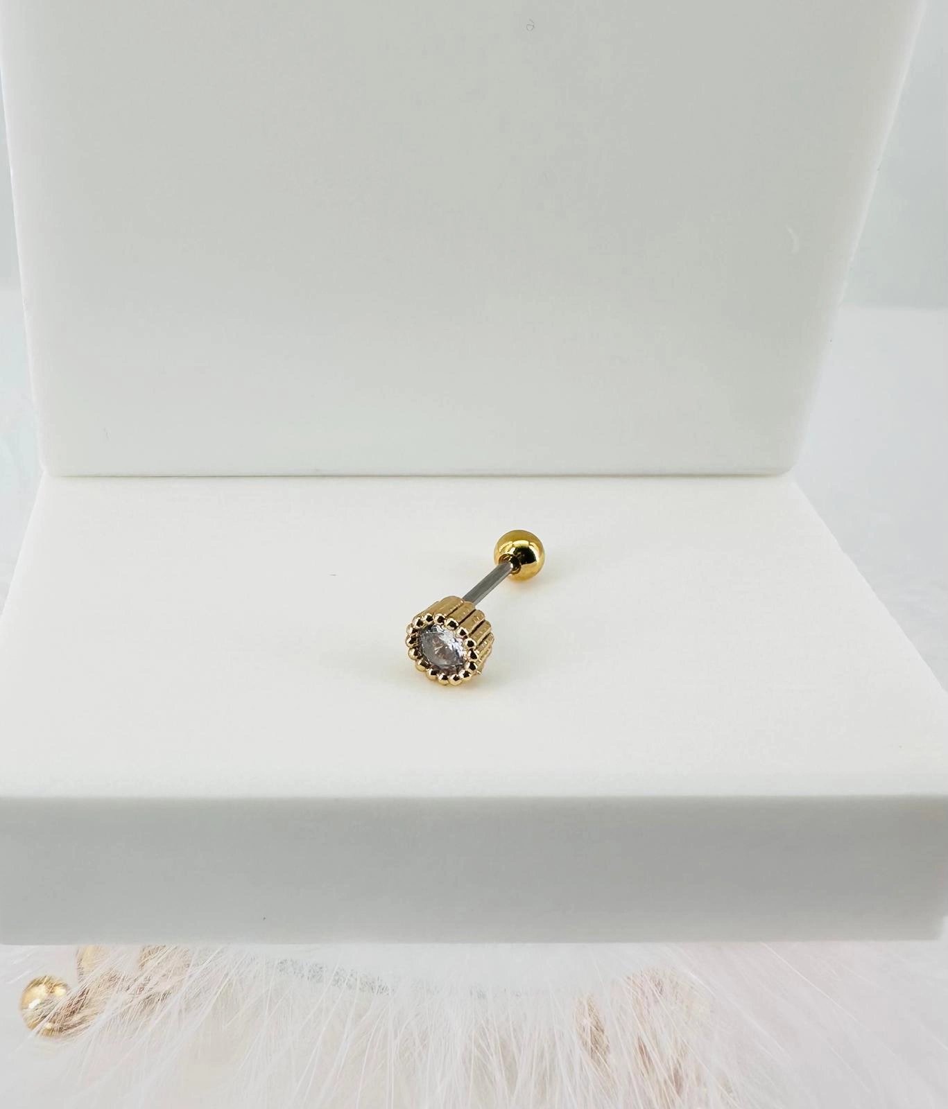 Zirkon Taşlı Uç Kısmı : Pirinç Kıkırdak Bar Uzunluğu : 6 Mm / Bar Kalınlığı 0.8 Mm / Top Boyu 3 Mm - Pt0013-1