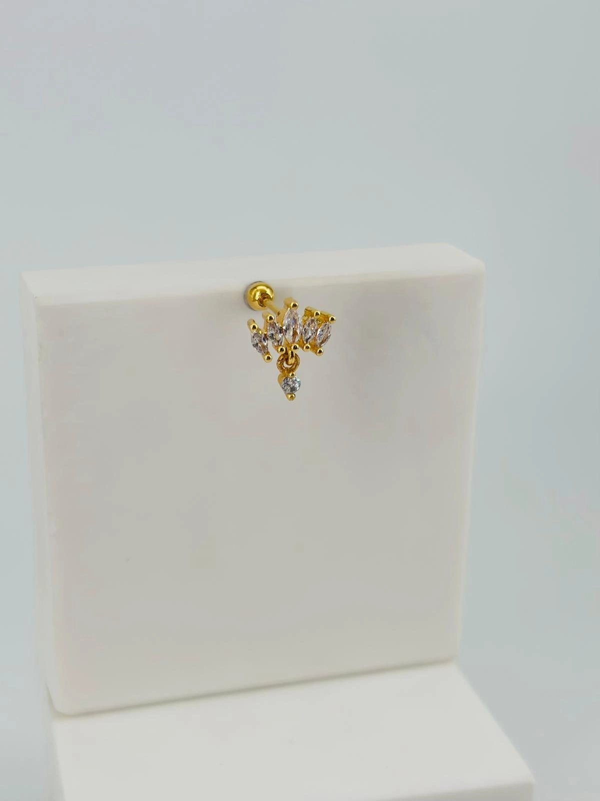 Zirkon Taşlı Uç Kısmı : Pirinç Kıkırdak Bar Uzunluğu : 6 Mm / Bar Kalınlığı 0.8 Mm / Top Boyu 3 Mm - Pt0047-1