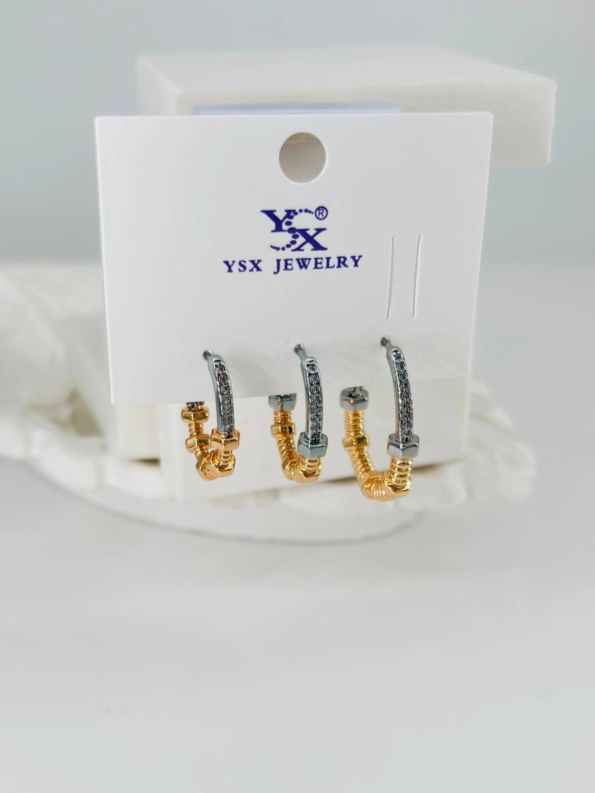 Zirkon Taşlı Üçlü Kombin Küpe - Kp00367