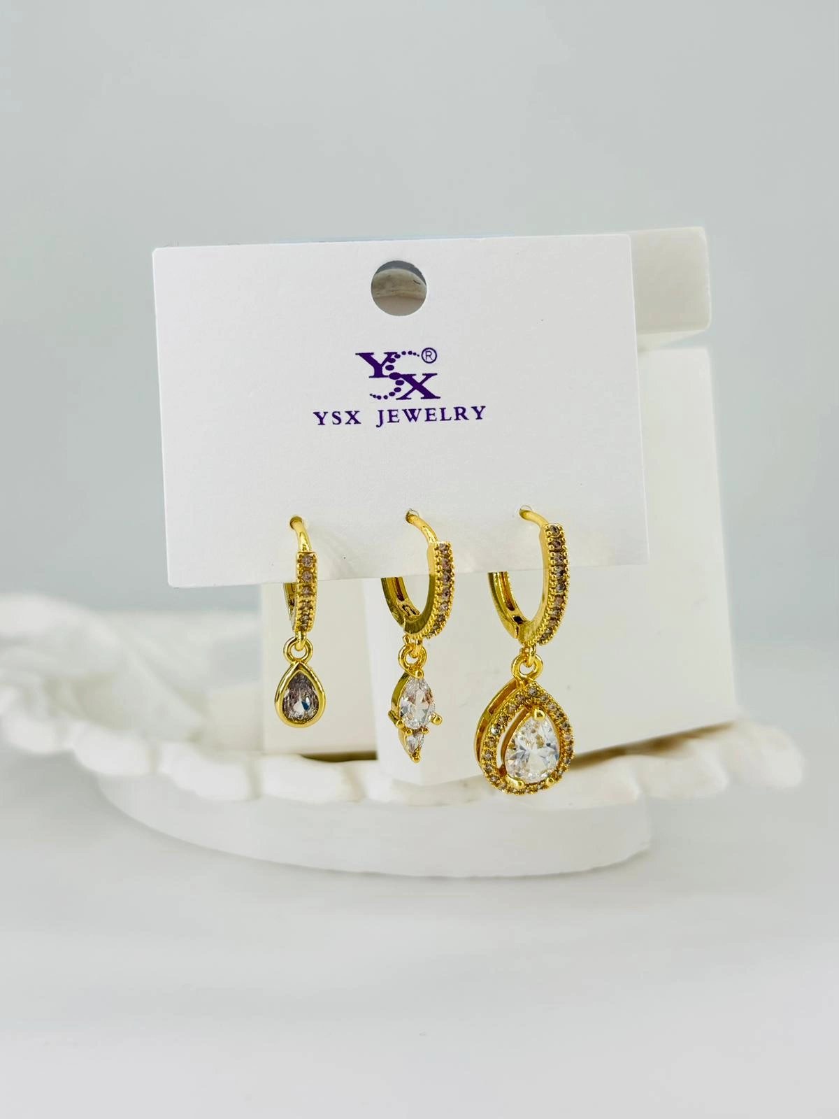 Zirkon Taşlı Üçlü Kombin Küpe - Kp00378