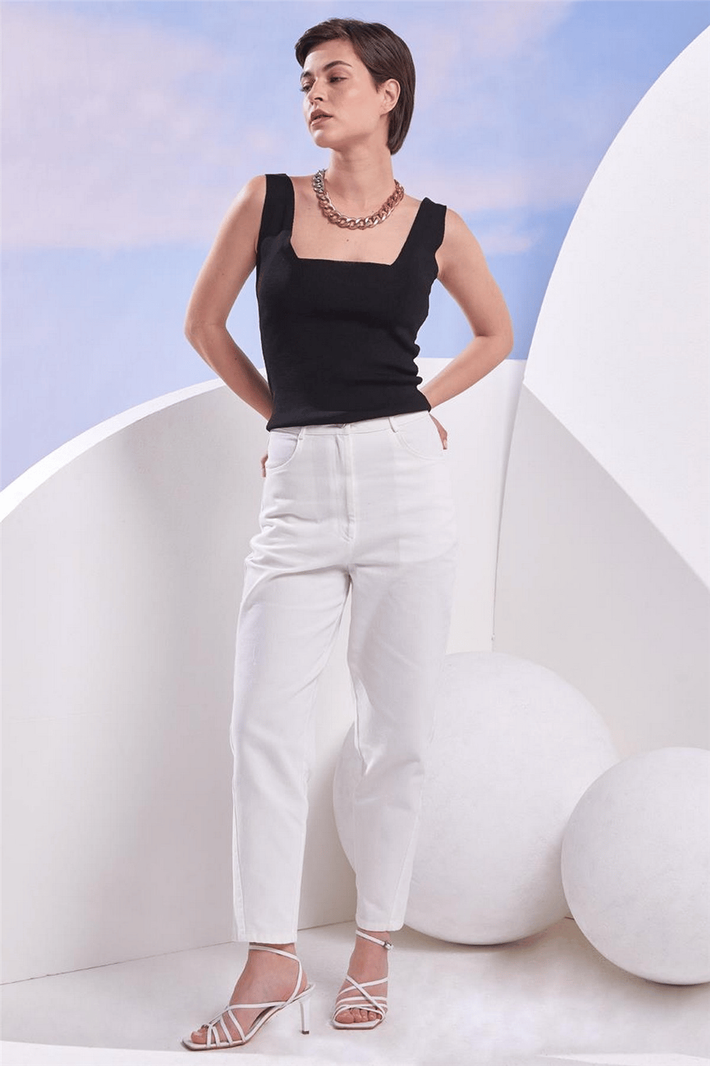 Kayra KA-SZ-JN011-02  Kadın Denim Kot Dar Paça Beyaz Pantolon