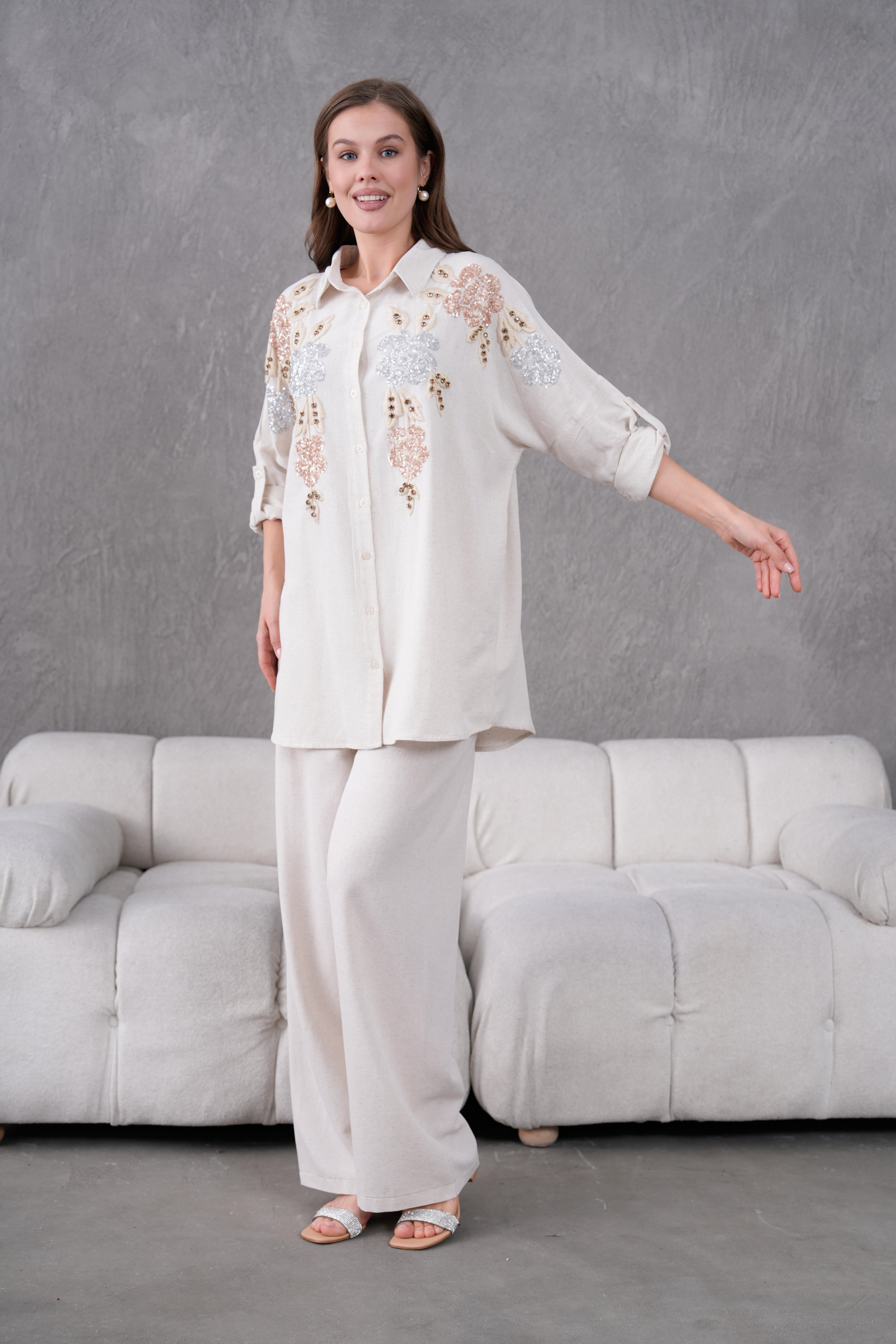 NAKIŞ İŞLEMELİ OVERSIZE KETEN GÖMLEK17322